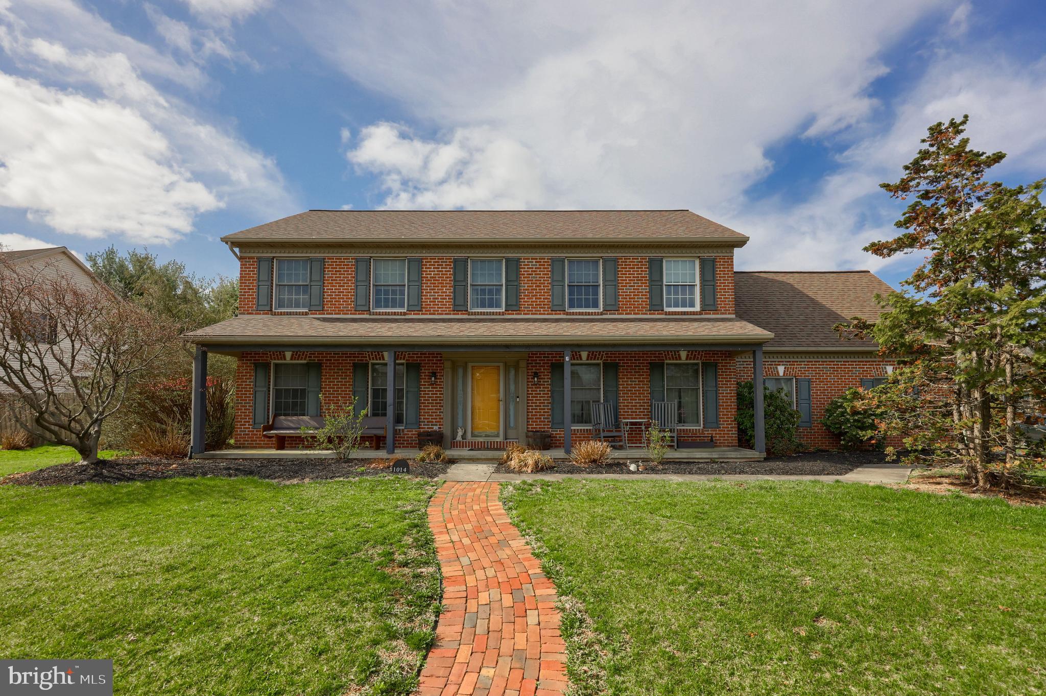 SYCAMORE ACRES - Residential