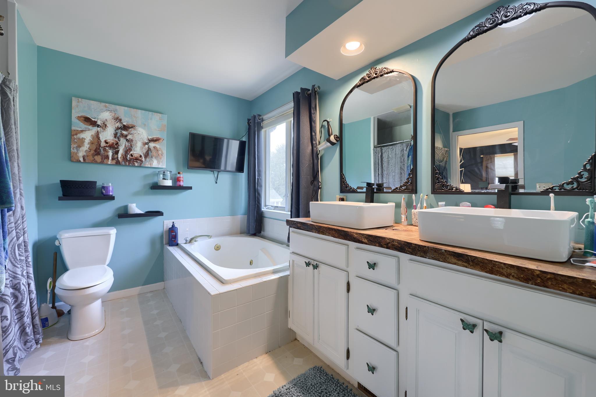 SYCAMORE ACRES - Residential