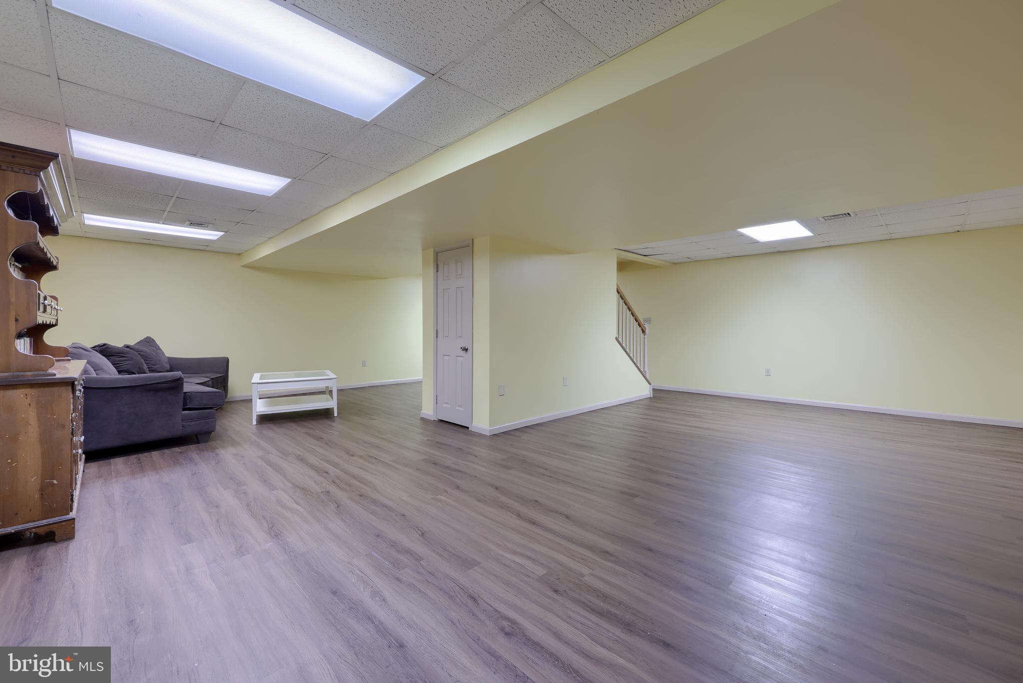 SYCAMORE ACRES - Residential