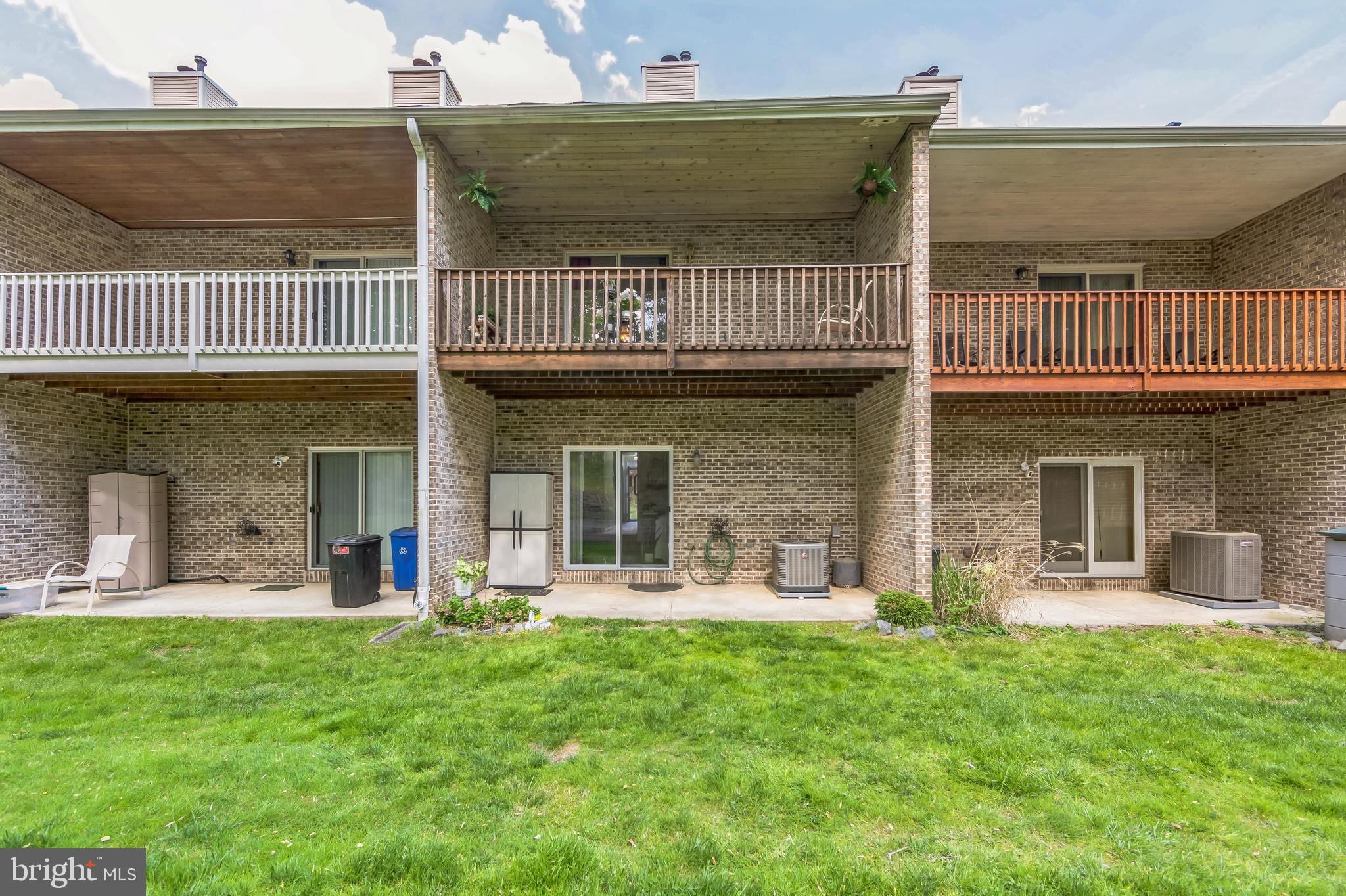 GOLFVIEW - Residential