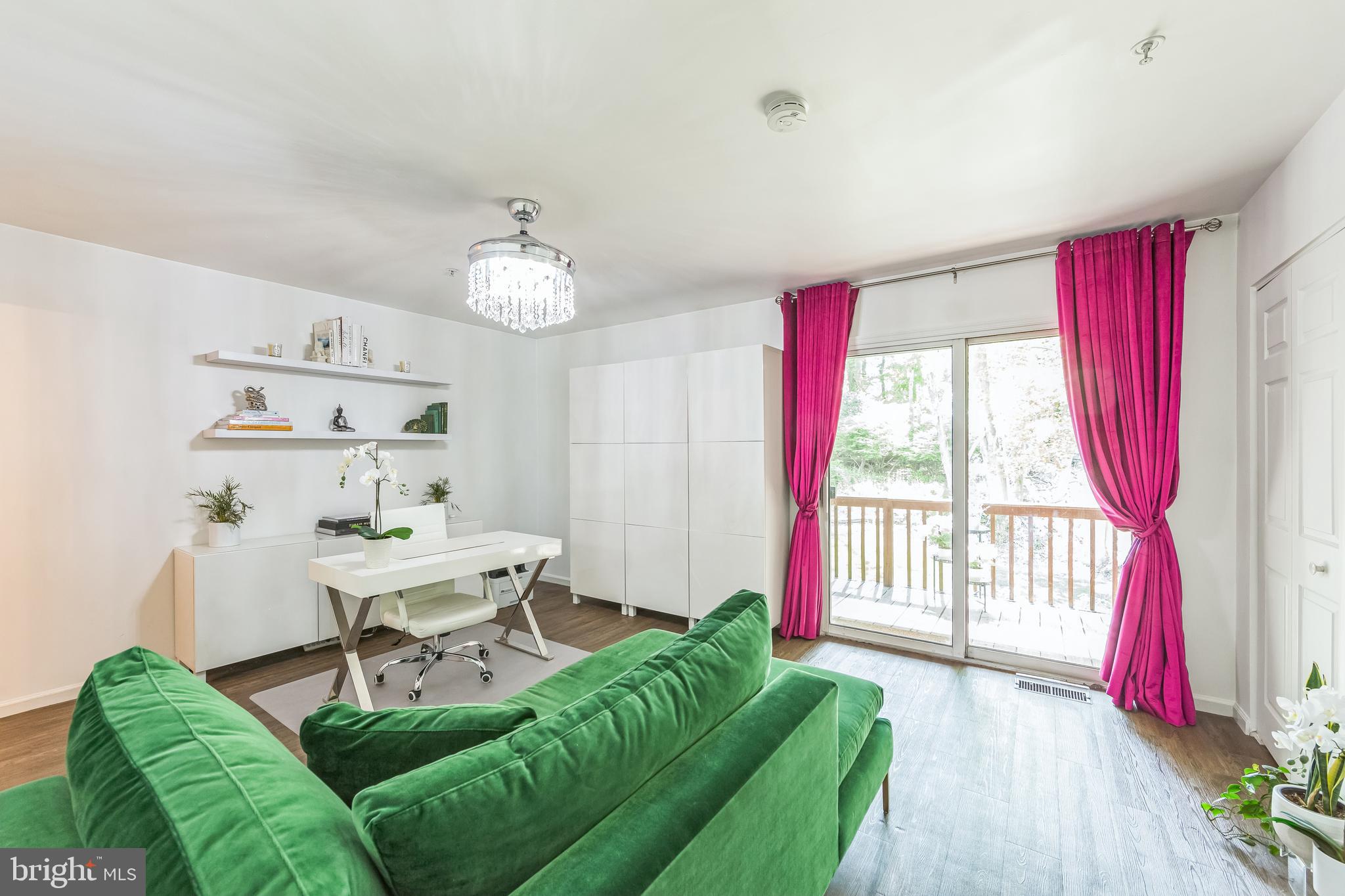 GOLFVIEW - Residential