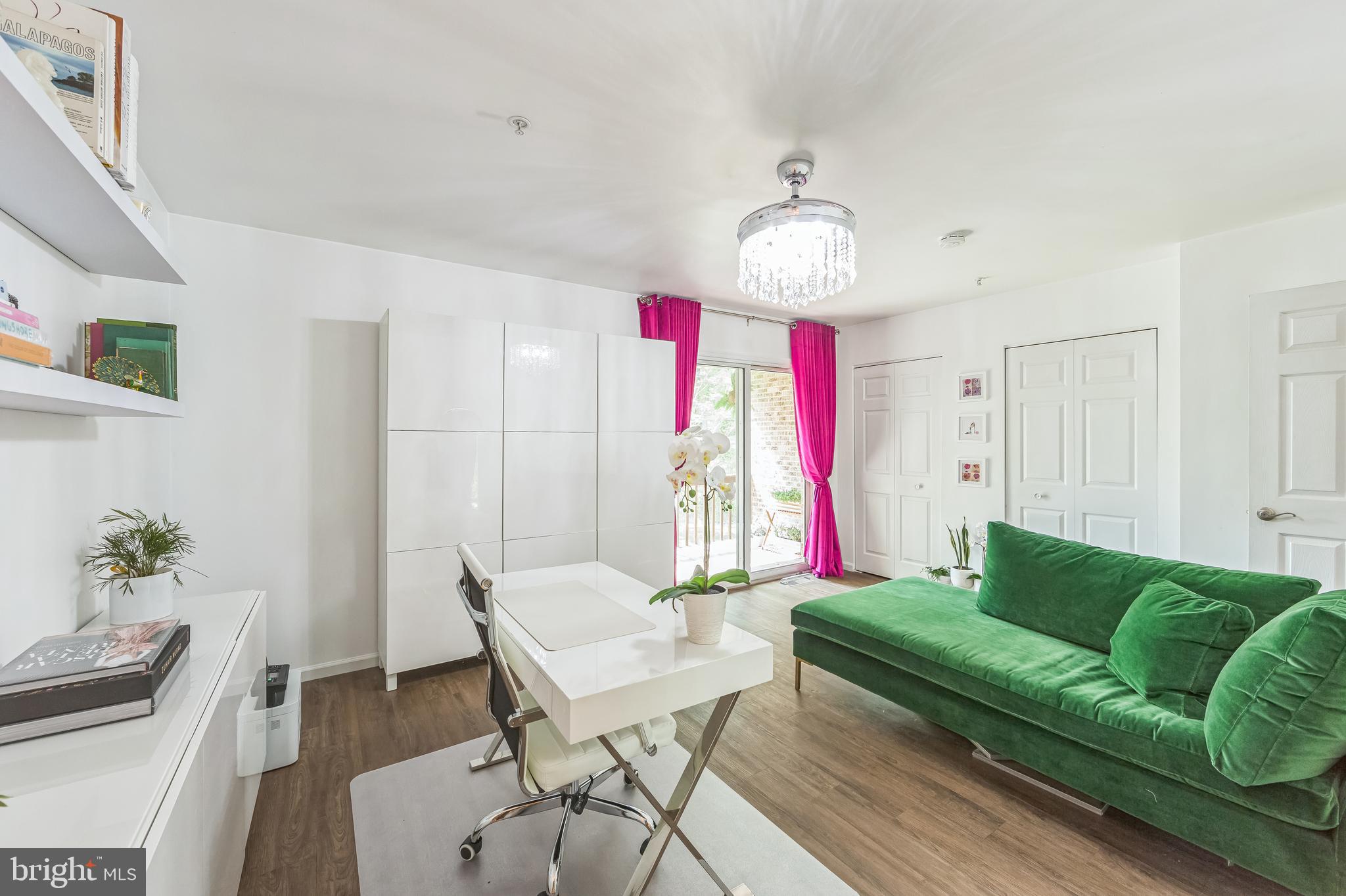 GOLFVIEW - Residential