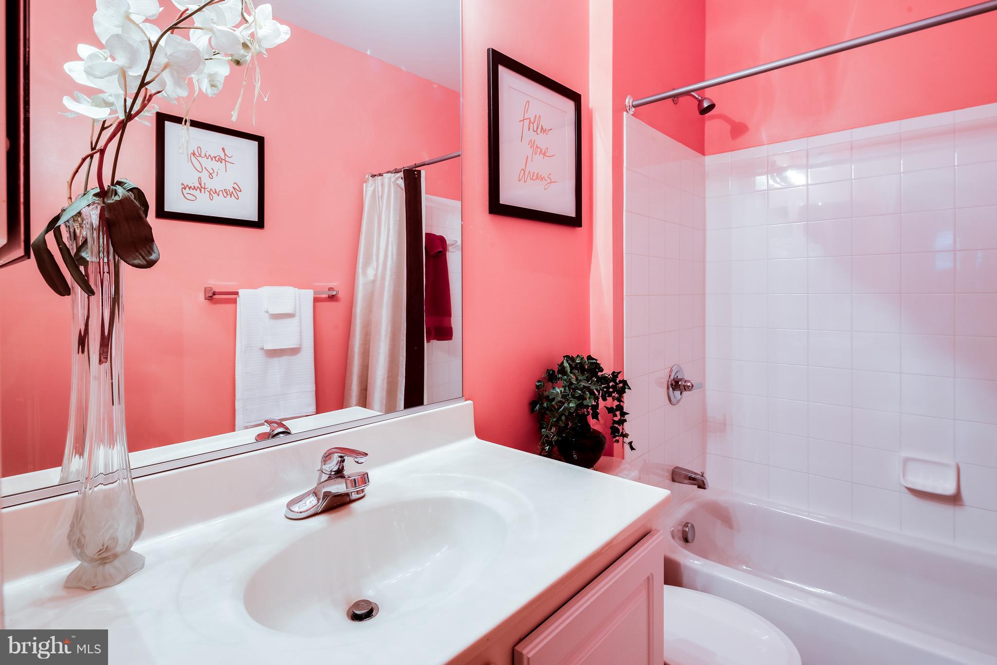 ELLICOTT HILLS - Residential