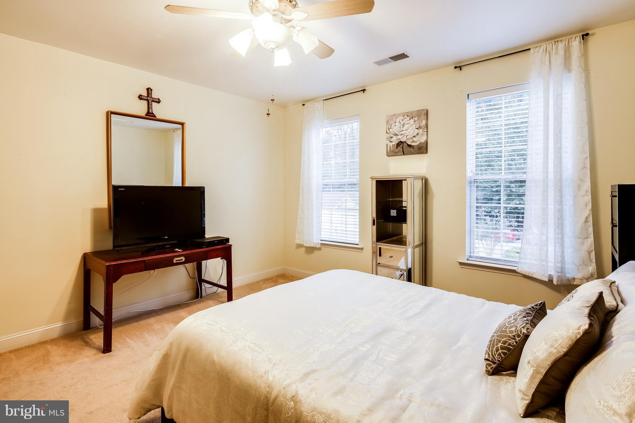 ELLICOTT HILLS - Residential