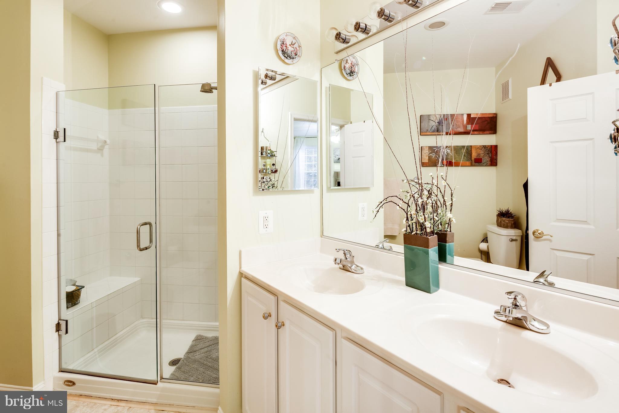 ELLICOTT HILLS - Residential