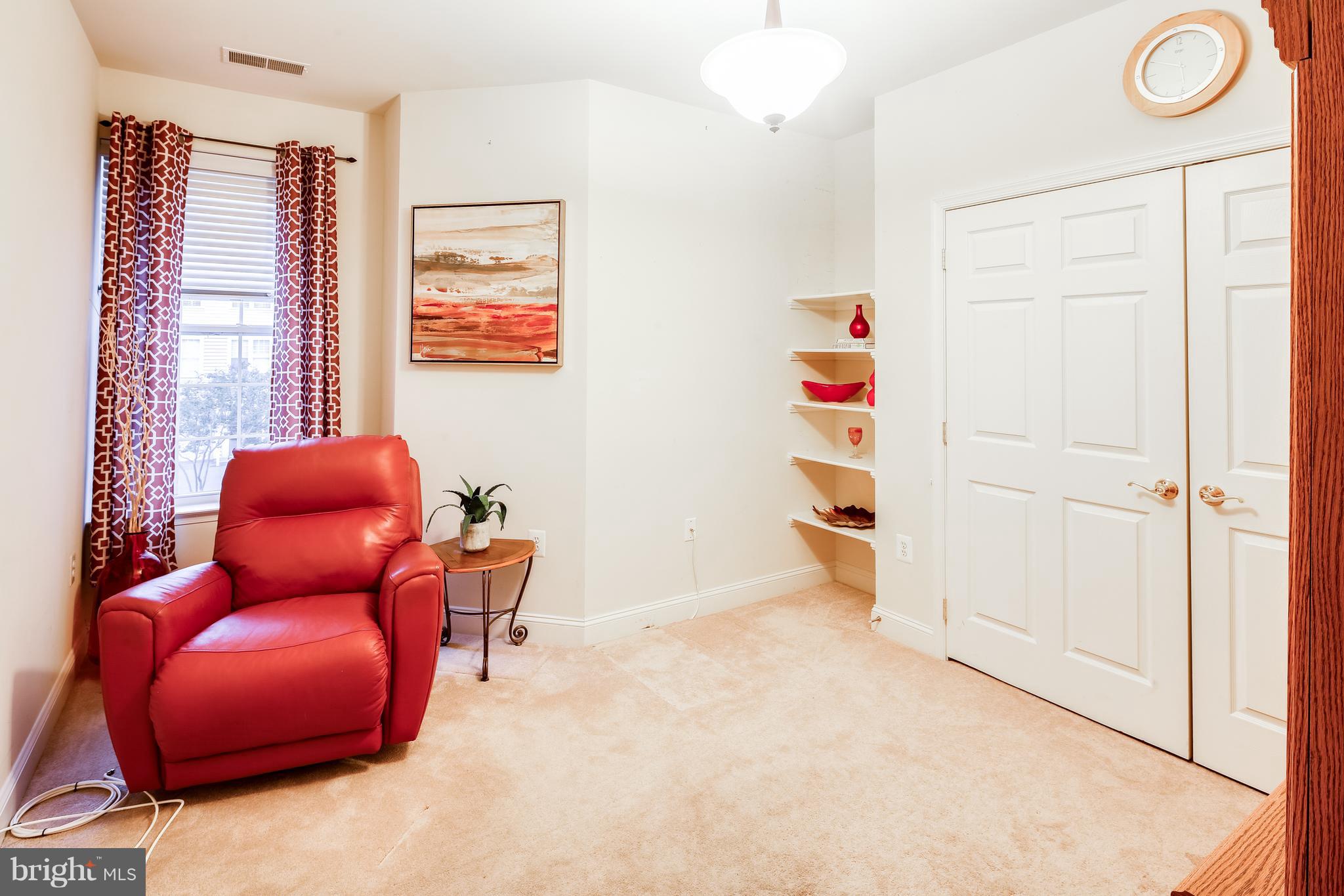 ELLICOTT HILLS - Residential