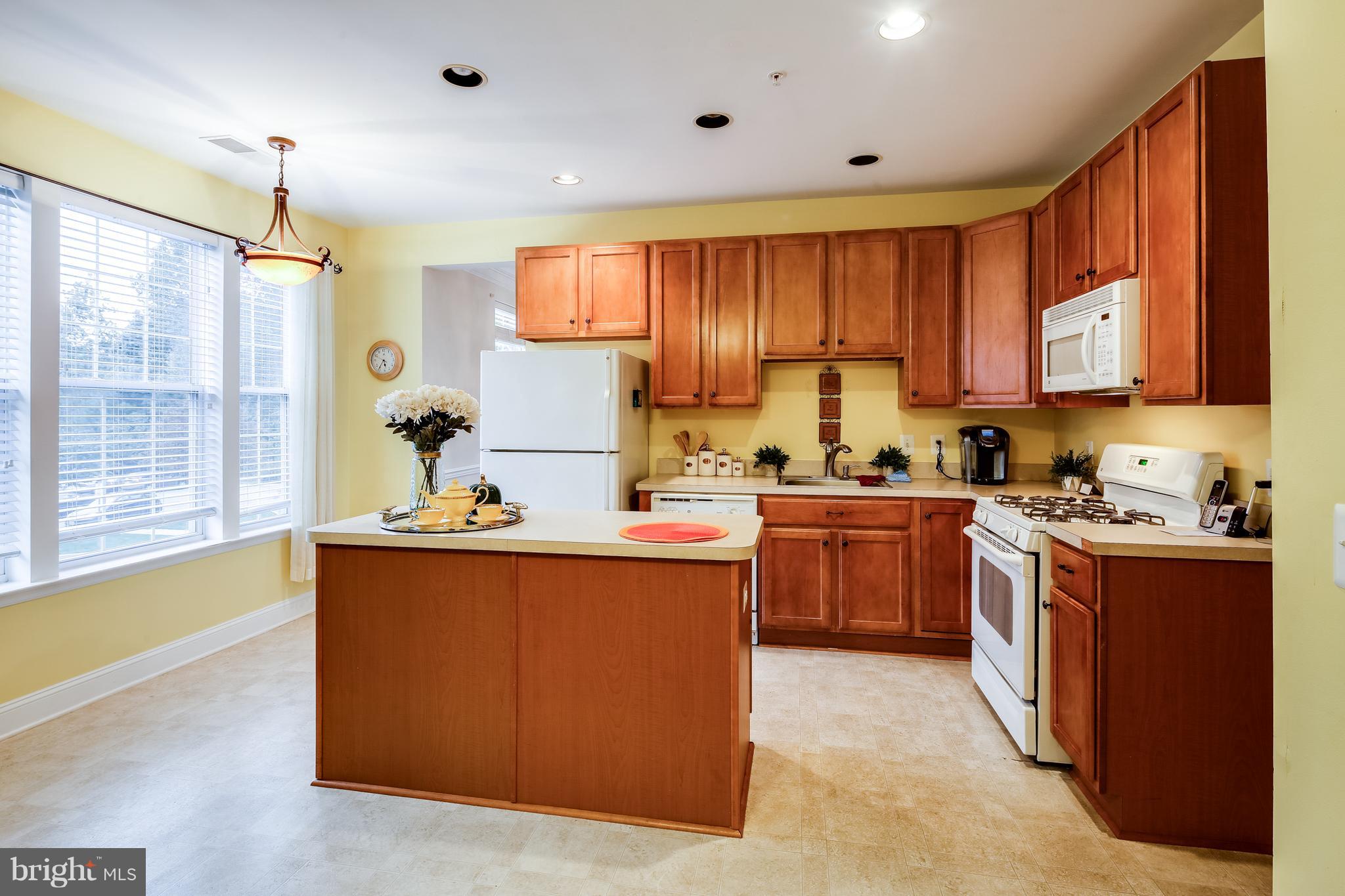 ELLICOTT HILLS - Residential