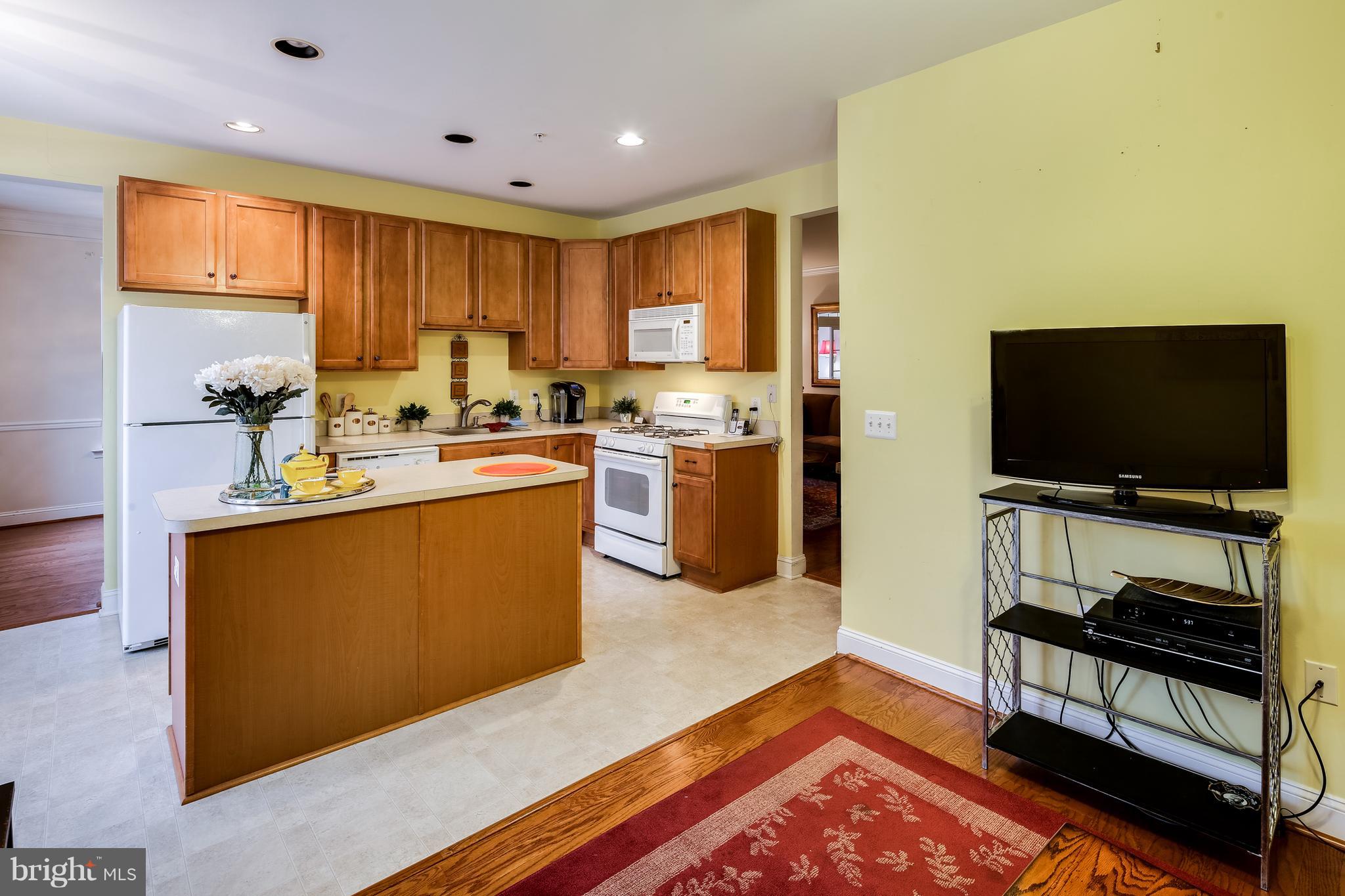 ELLICOTT HILLS - Residential