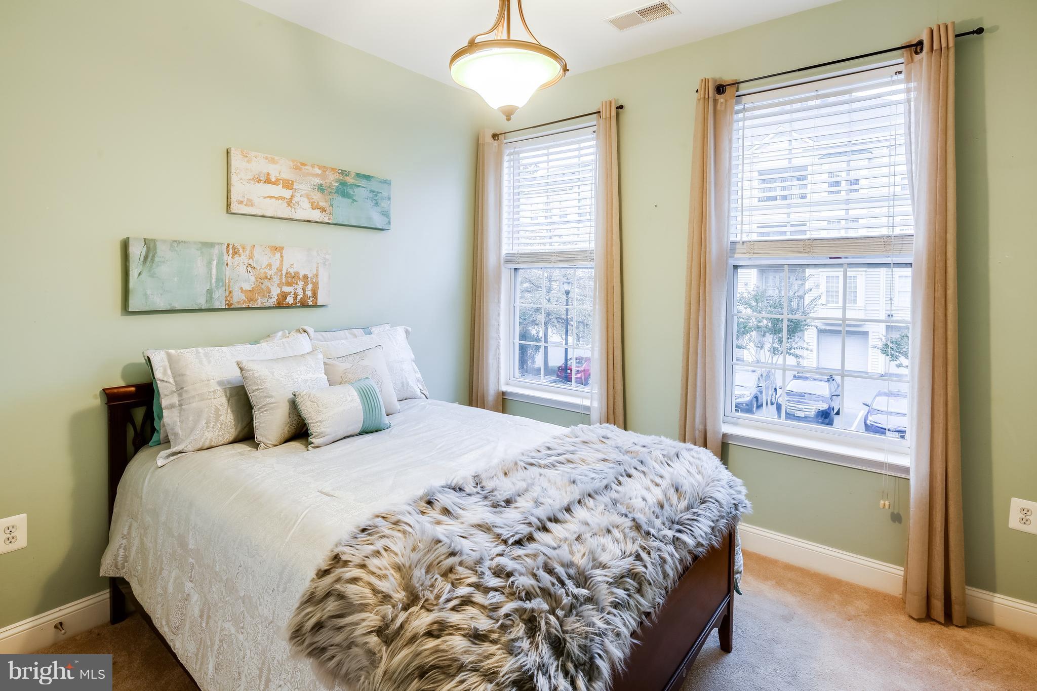 ELLICOTT HILLS - Residential