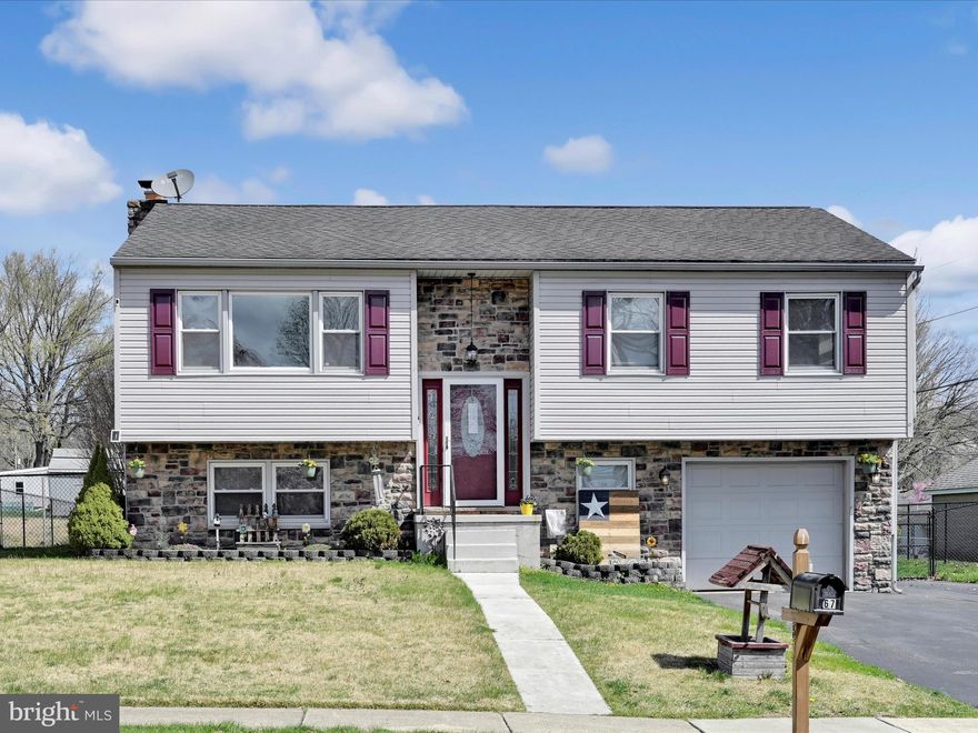 Welcome to 67 W. Charles Street in Lower Heidelberg Township. This Wilson Schools bilevel offers over 2100 square feet of absolute move in ready living area. Includes 504 square foot lower level family room. Step inside and you'll fall in love with the LVP floor that is in all the main living areas. Open floor plan connects the spacious living room that leads into the dining room just off the sure to please newly remodeled full oak kitchen. Kitchen features include stainless steel appliances, Quarts tops and tile backsplash. Take the hall back to the 3 spacious bedrooms and hall tub/shower full bath. Finished lower level offers an oversized family room with full wall brick surround pellet stove and sliders to the rear patio, a great area to hand out with family and friends, bedroom 4, full bathroom number 2 and the laundry room. All this plus a nice .25 acre fenced yard, 1 car oversized attached garage and so much more make this the one to see.