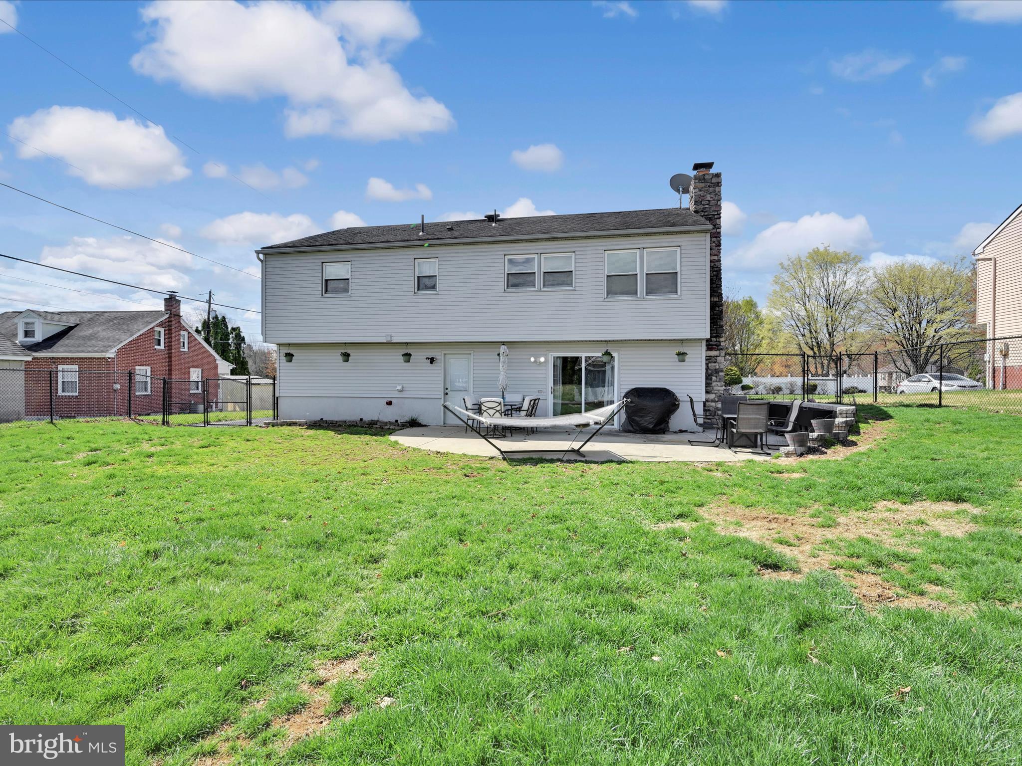 SADDLEBROOK - Residential