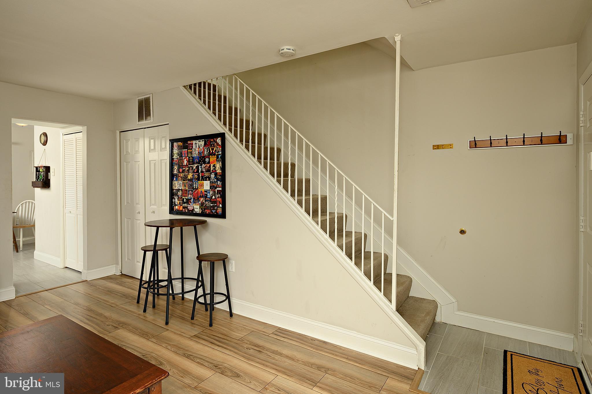 SUSSEX SQUARE CONDO - Residential