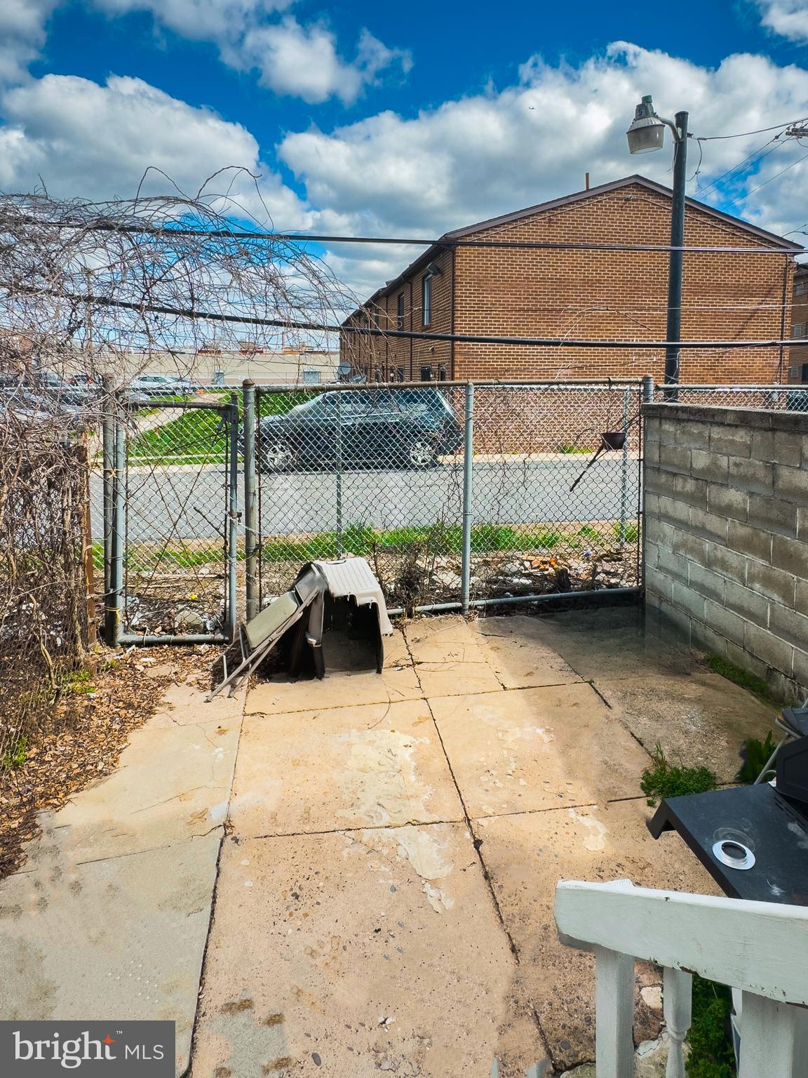TEMPLE UNIVERSITY - Residential