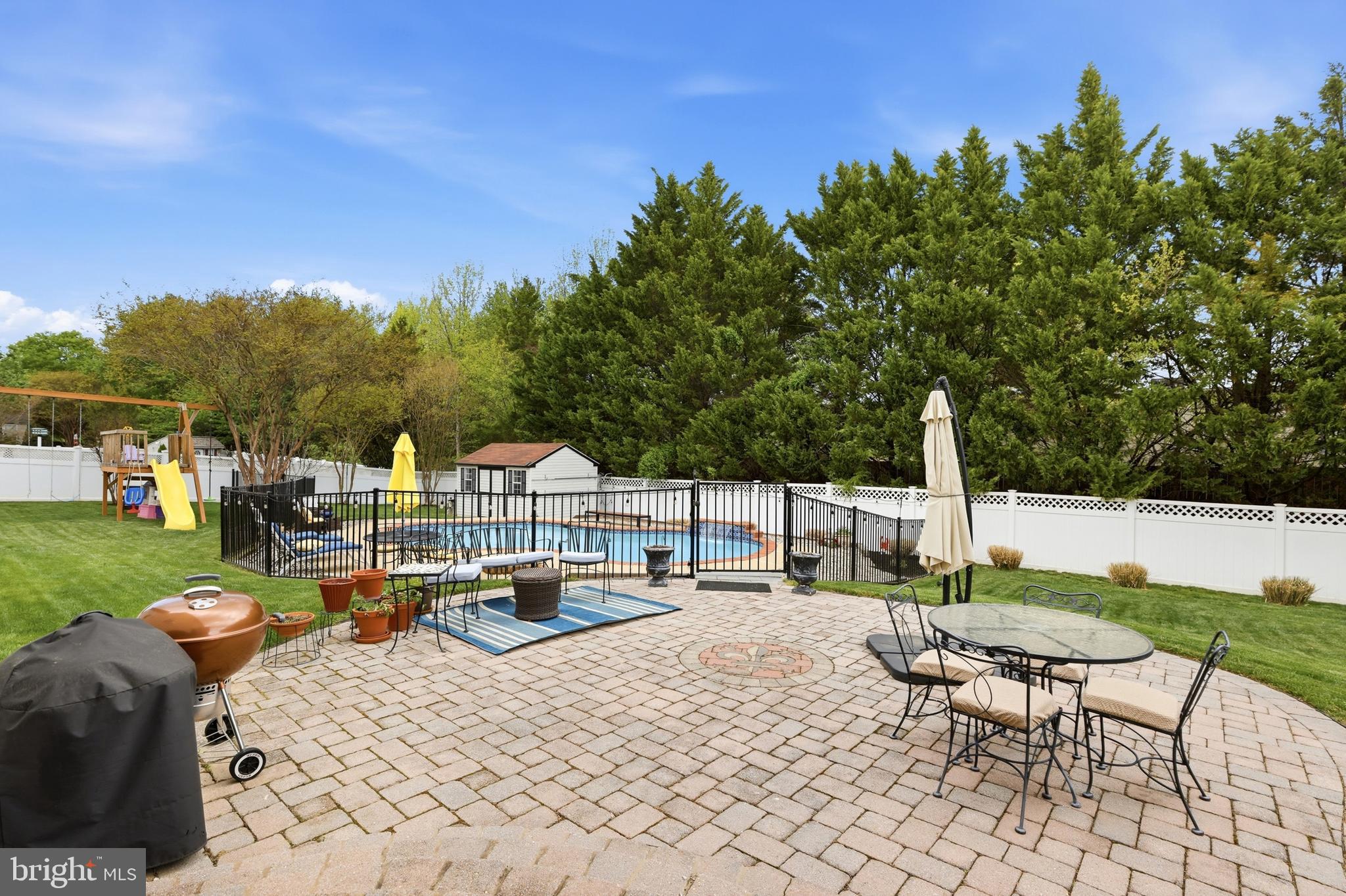 ST MARGARETS LANDING - Residential