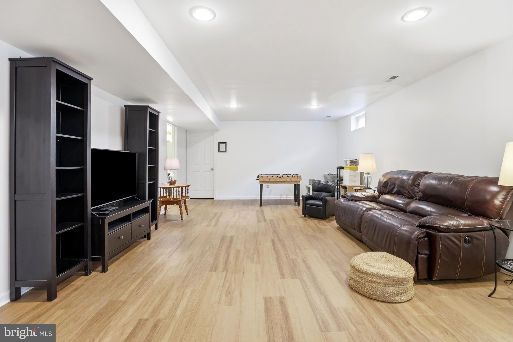 ST MARGARETS LANDING - Residential