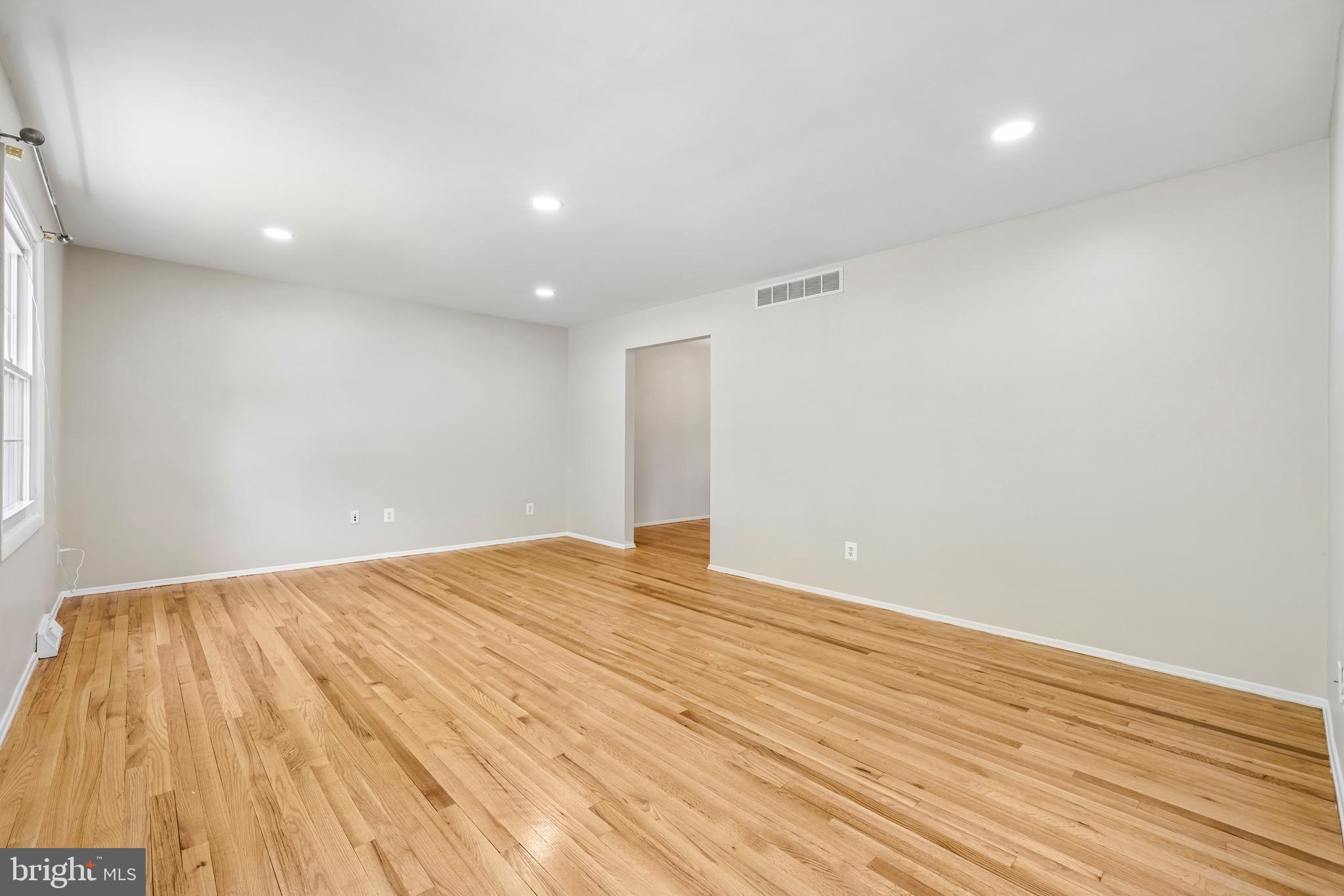 LONGFELLOW - Residential