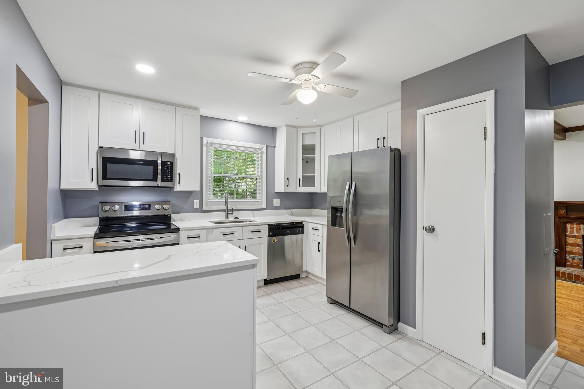 LONGFELLOW - Residential