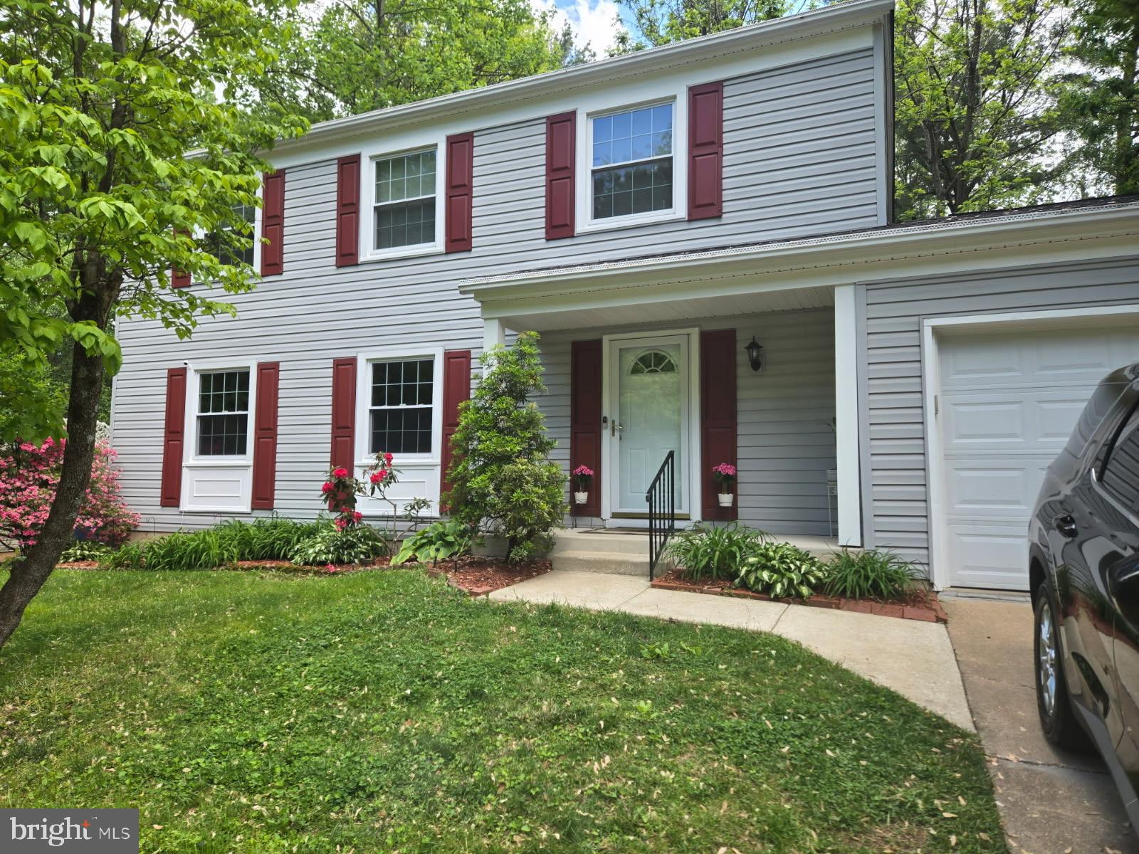 5233 ELIOTS OAK ROAD