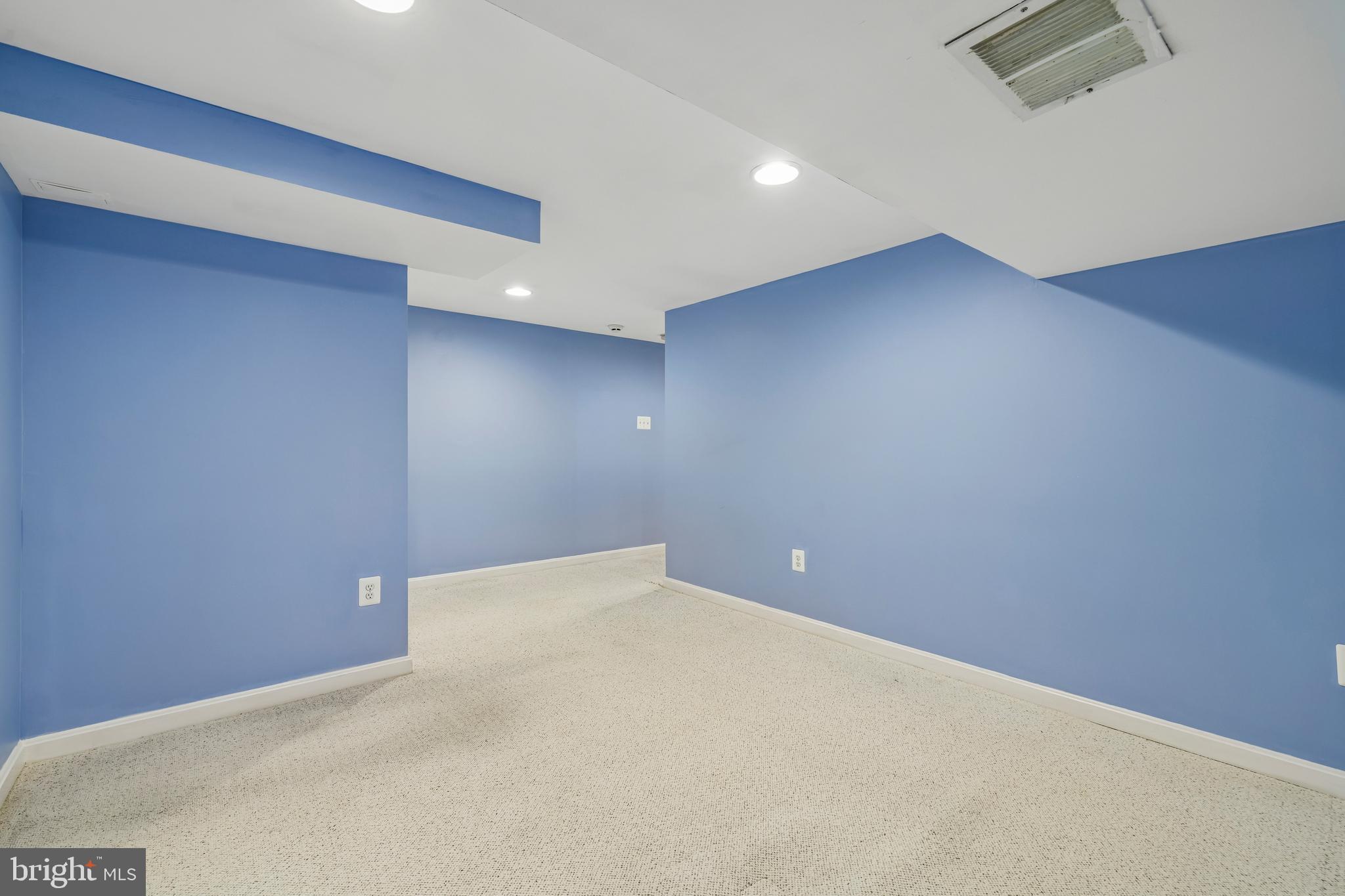 LONGFELLOW - Residential