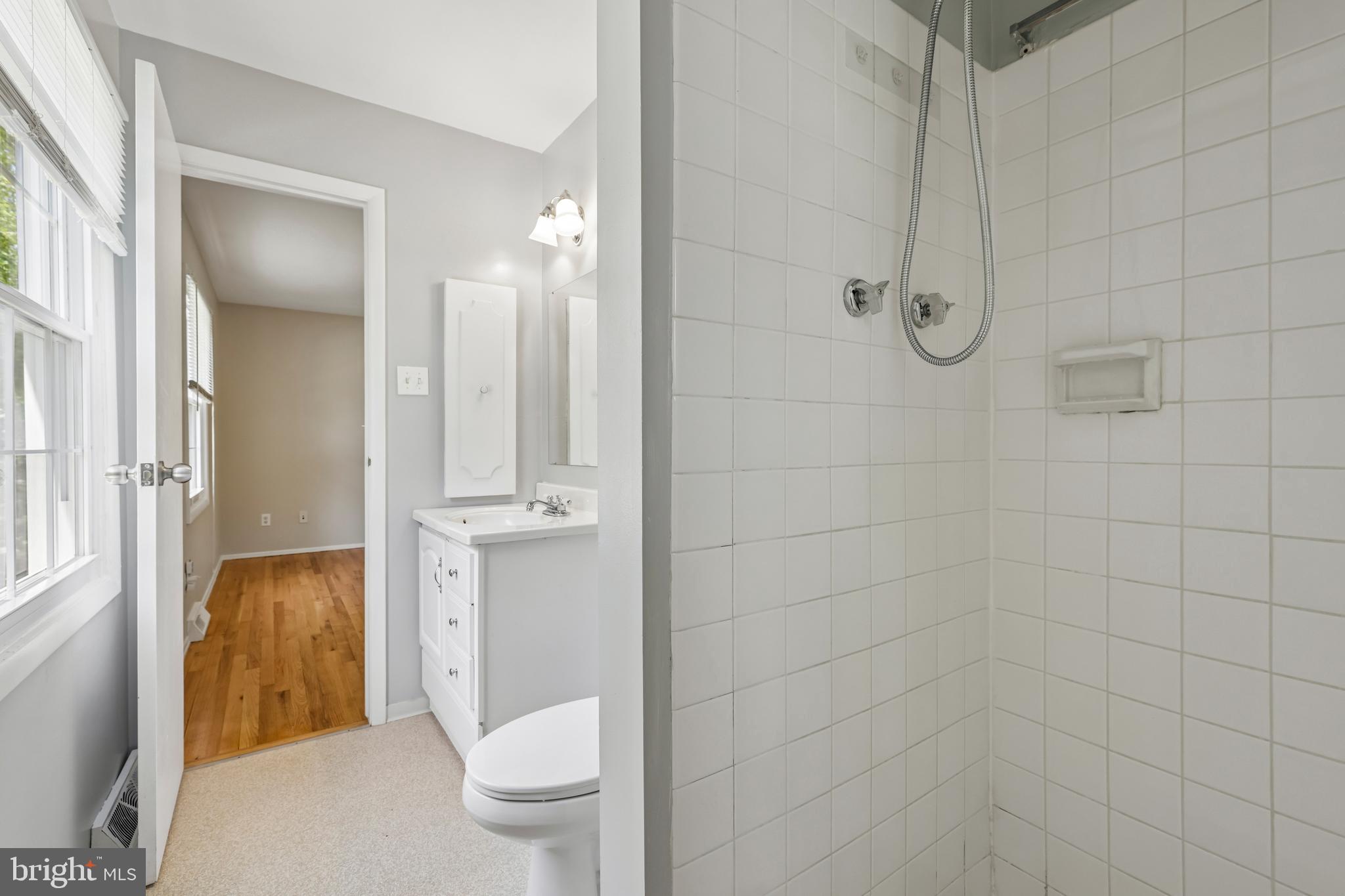LONGFELLOW - Residential