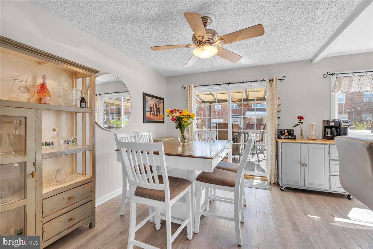 PENNSWOOD PARK - Residential