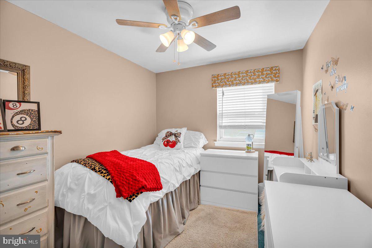 PENNSWOOD PARK - Residential