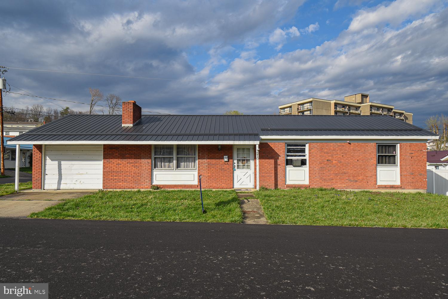 AIRPORT - Residential