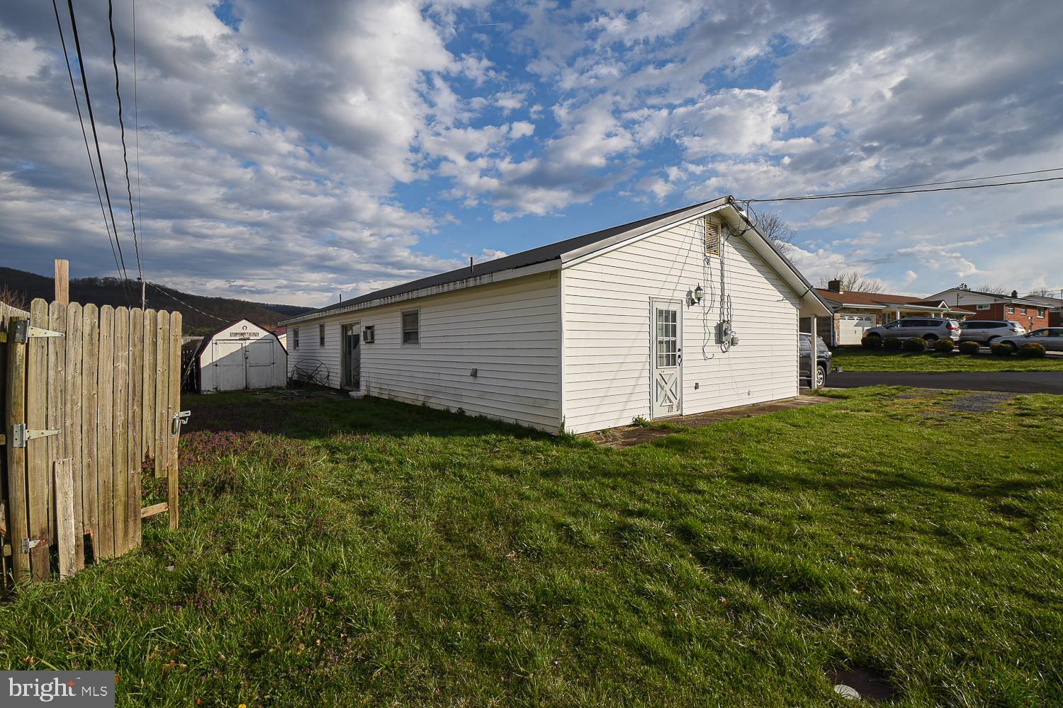 AIRPORT - Residential