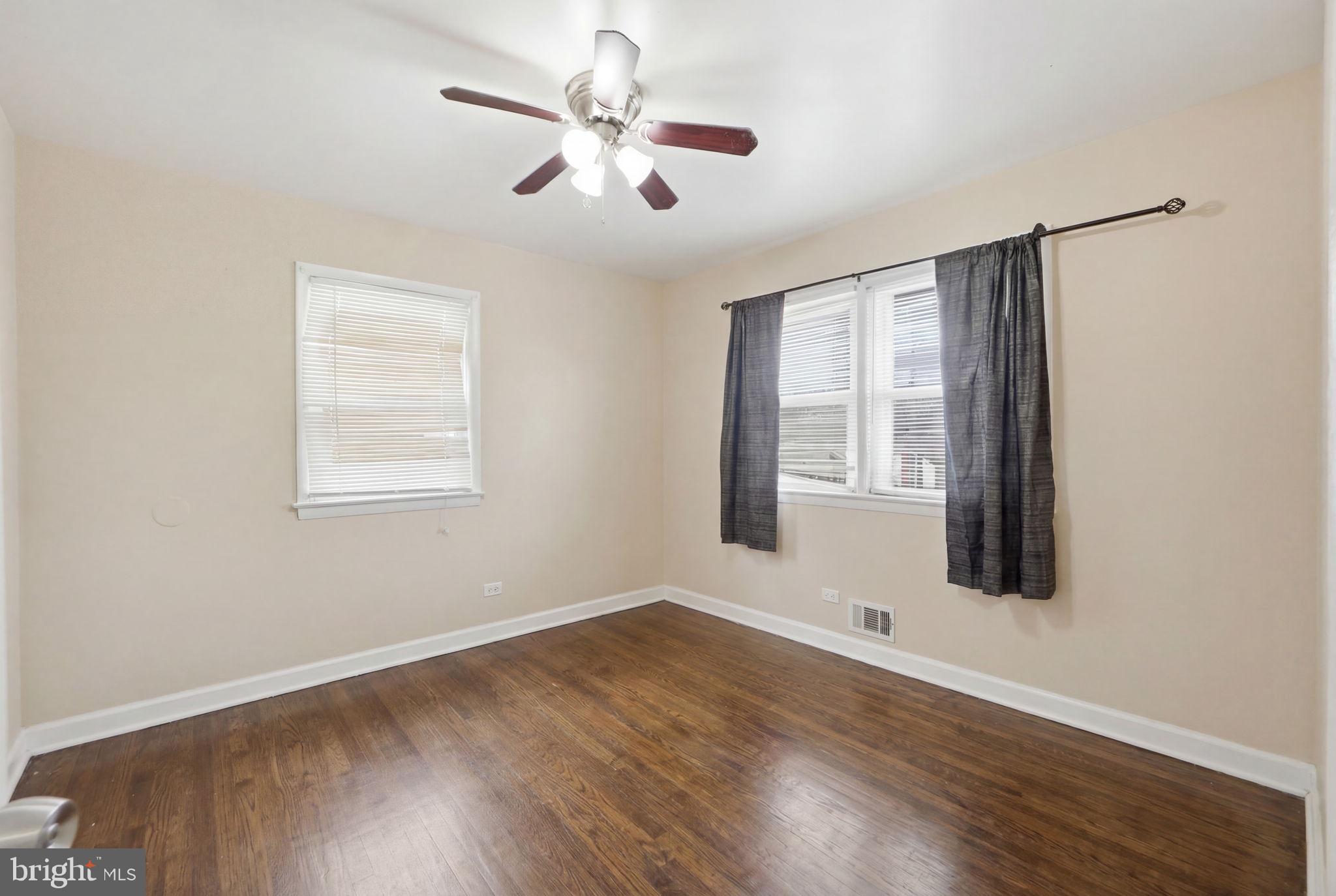 WEST LANHAM - Residential