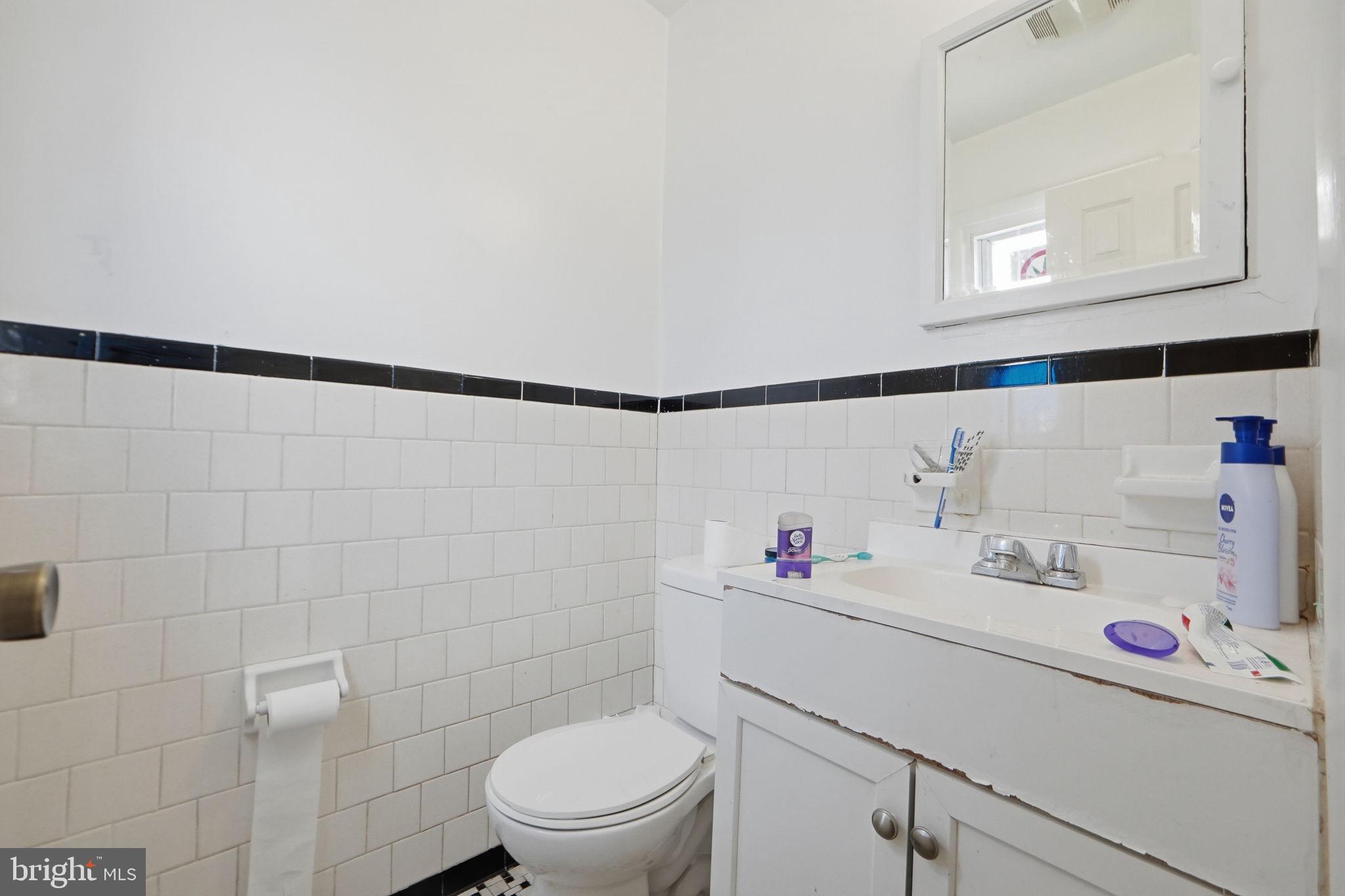 WEST LANHAM - Residential