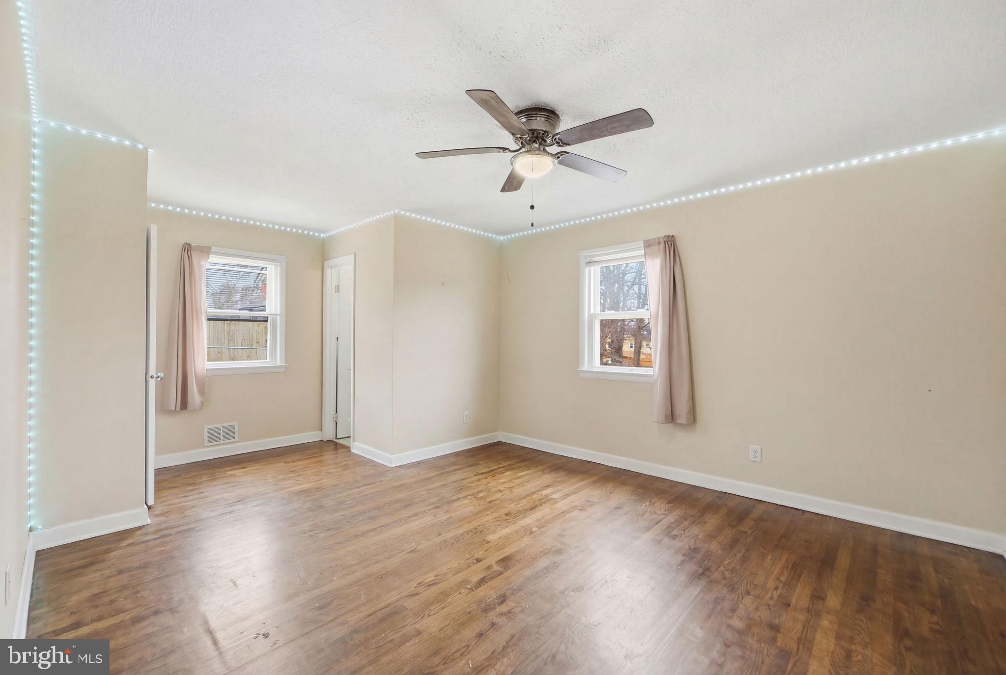 WEST LANHAM - Residential