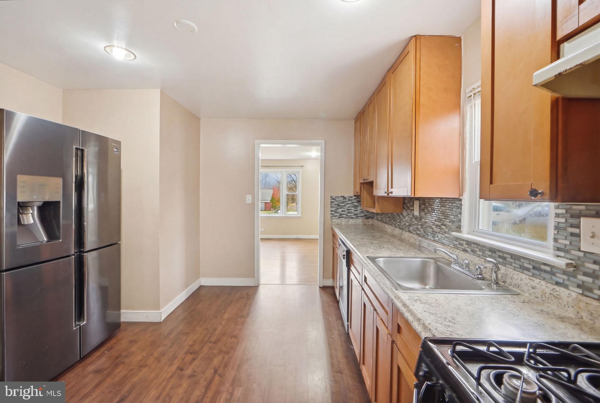 WEST LANHAM - Residential