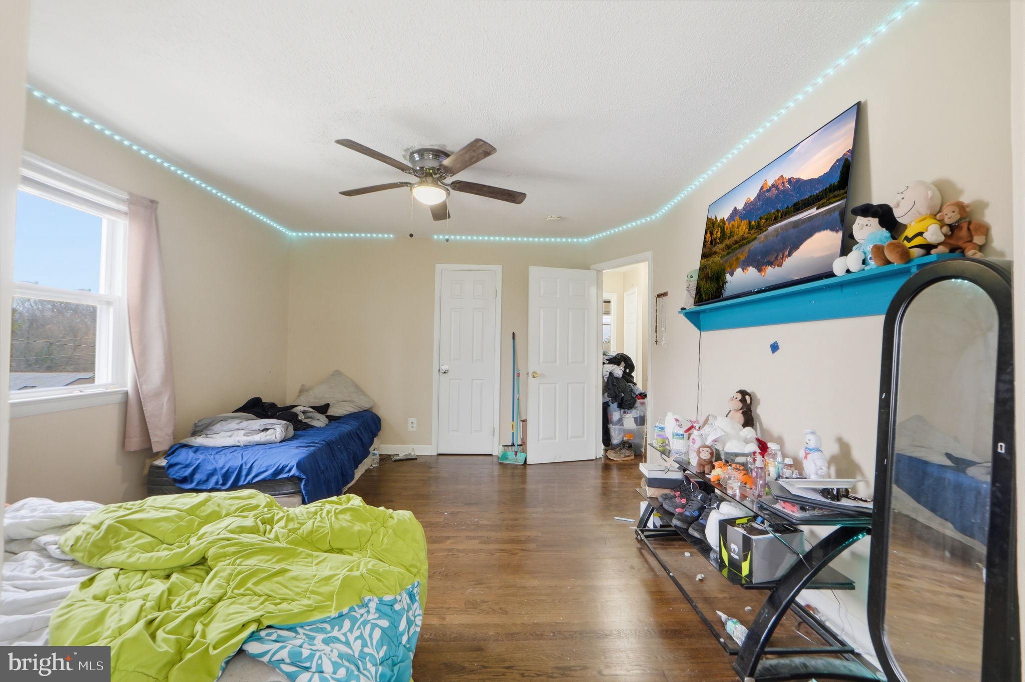 WEST LANHAM - Residential