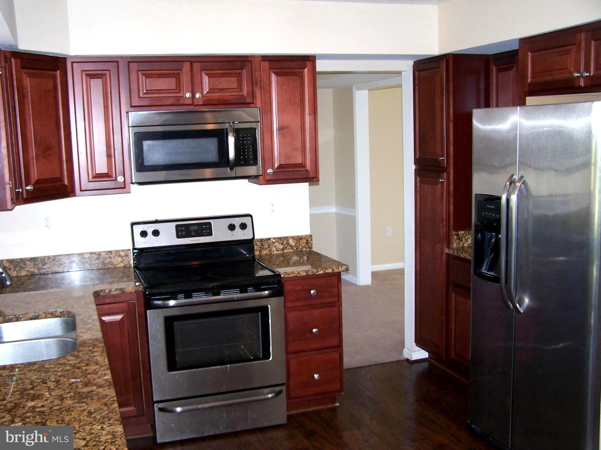 ST CHARLES SUB - HAMPSHIRE - Residential