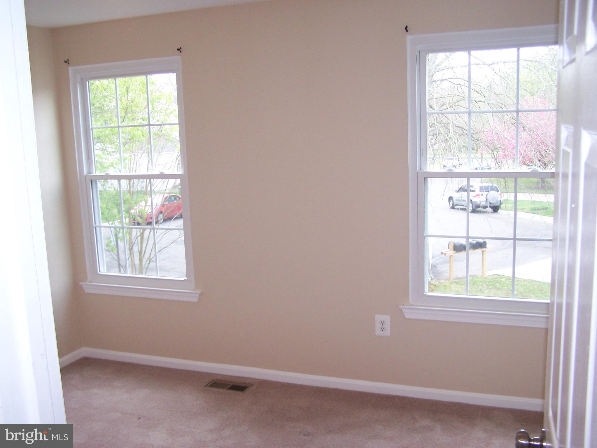 ST CHARLES SUB - HAMPSHIRE - Residential