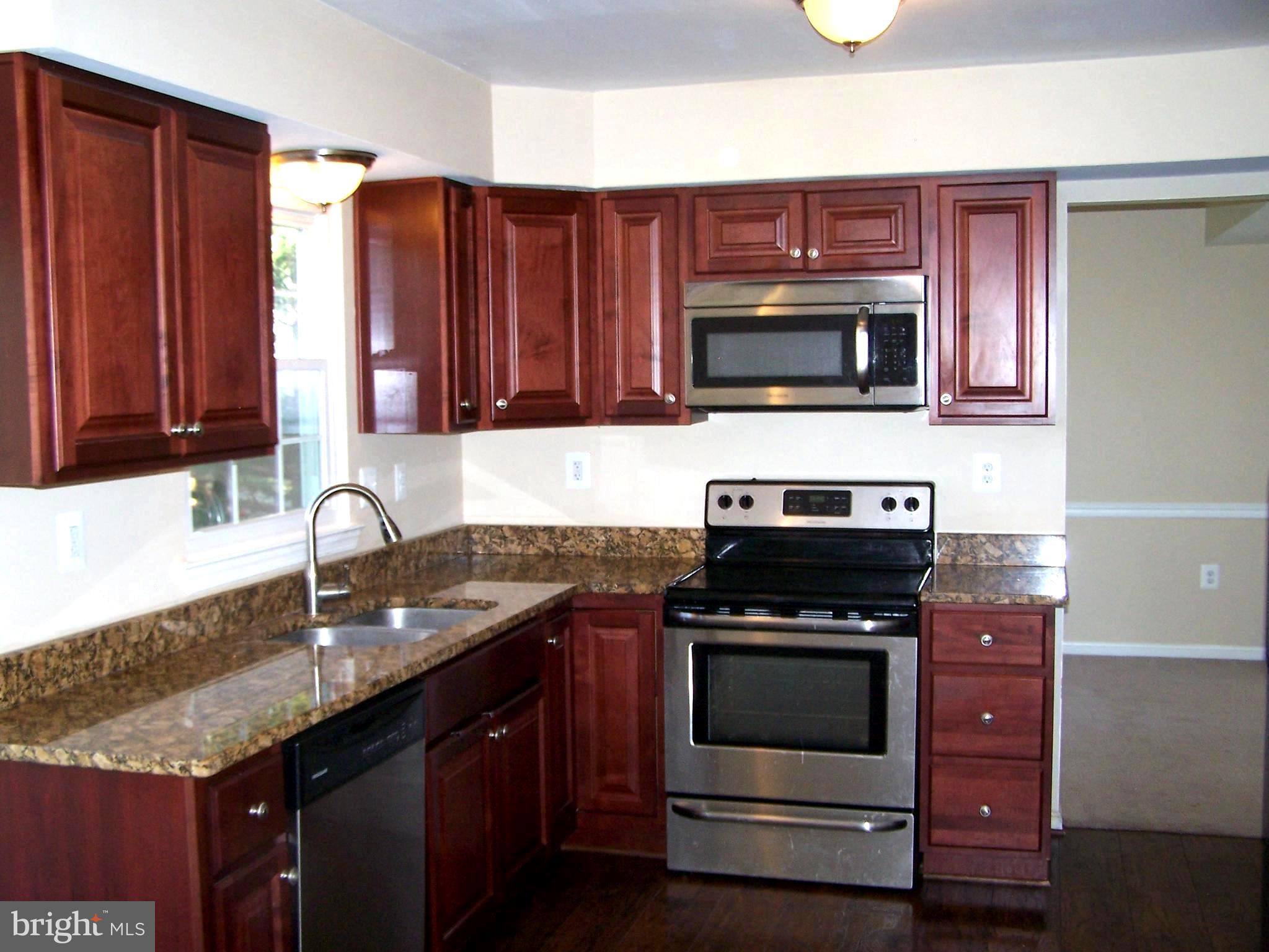 ST CHARLES SUB - HAMPSHIRE - Residential