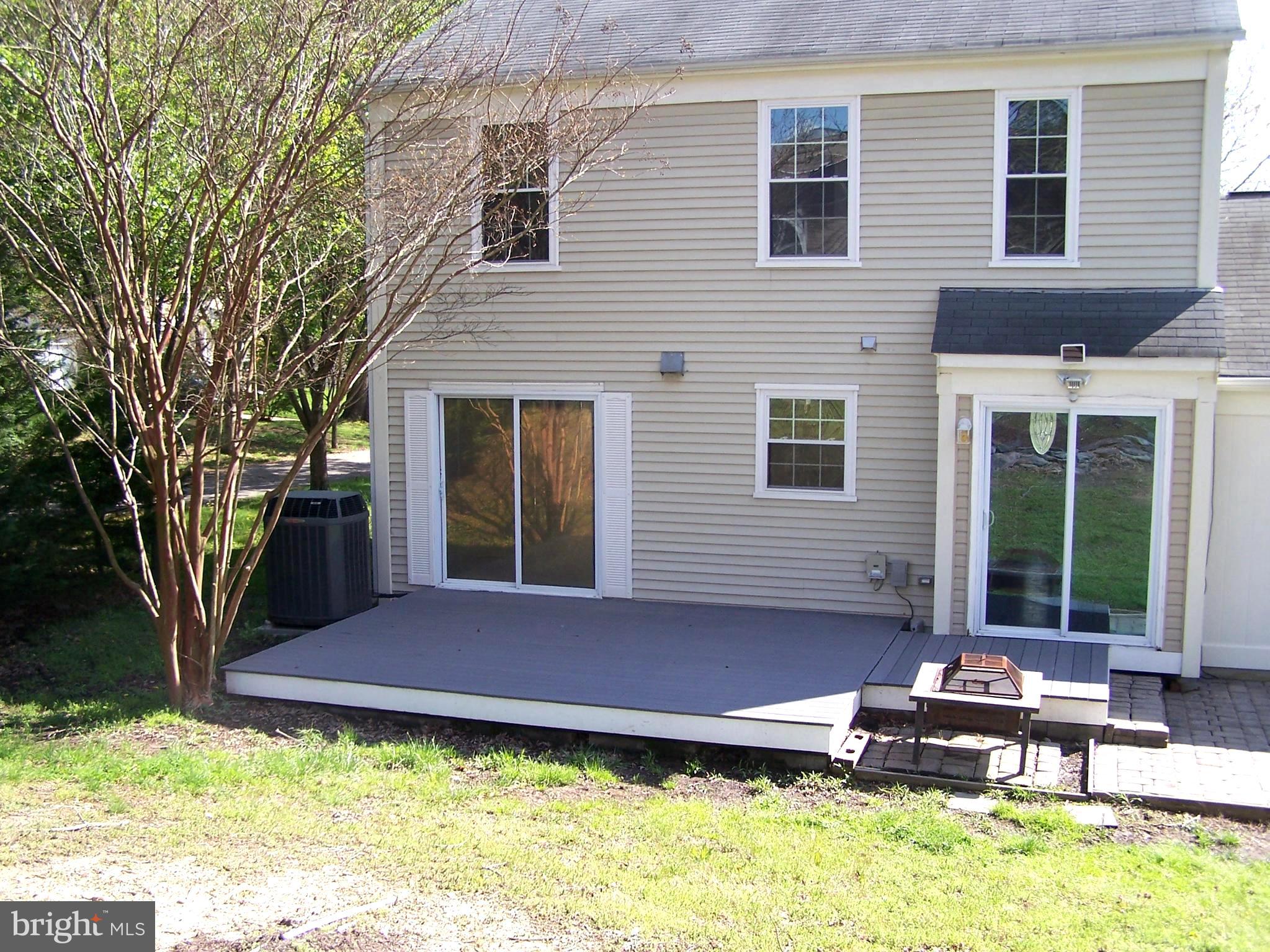 ST CHARLES SUB - HAMPSHIRE - Residential