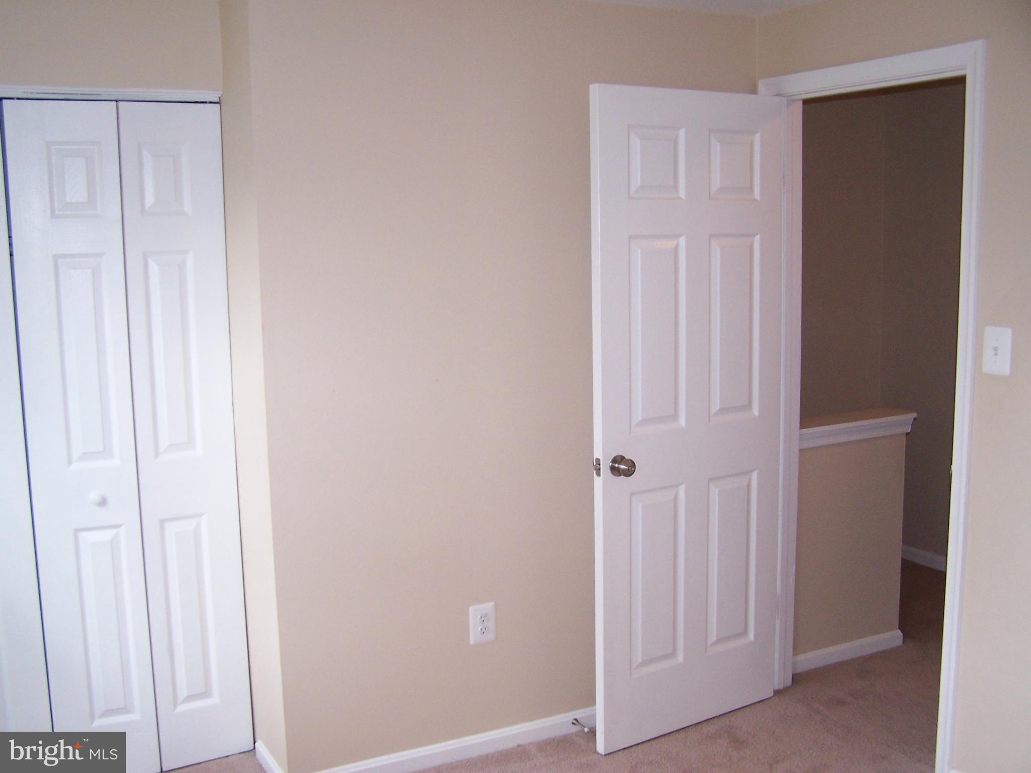 ST CHARLES SUB - HAMPSHIRE - Residential