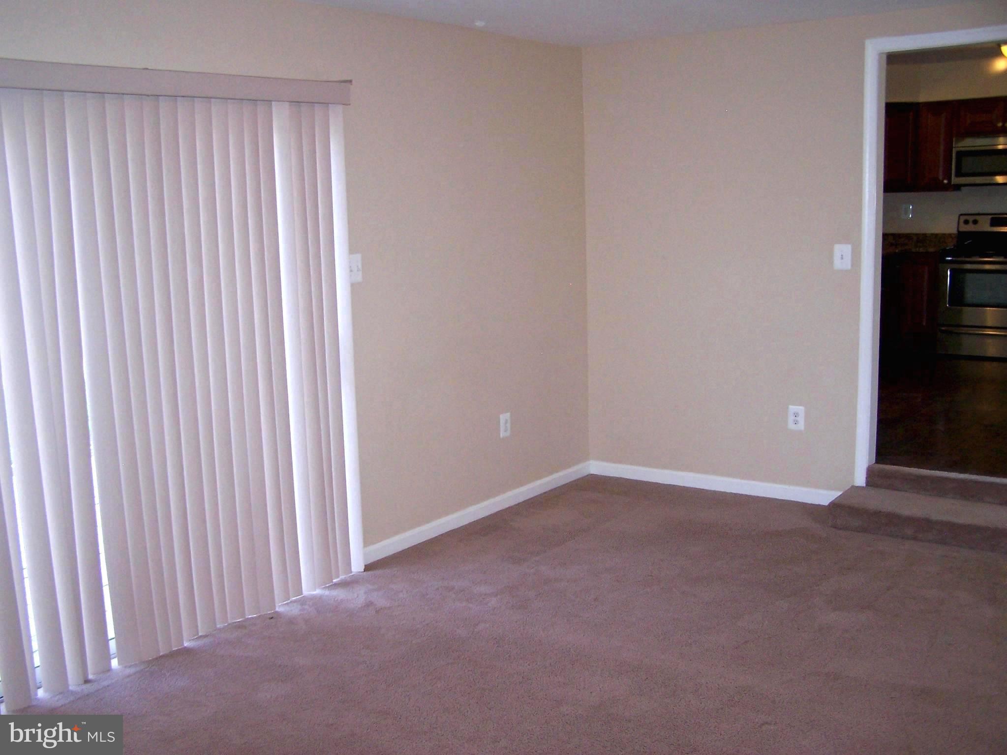 ST CHARLES SUB - HAMPSHIRE - Residential