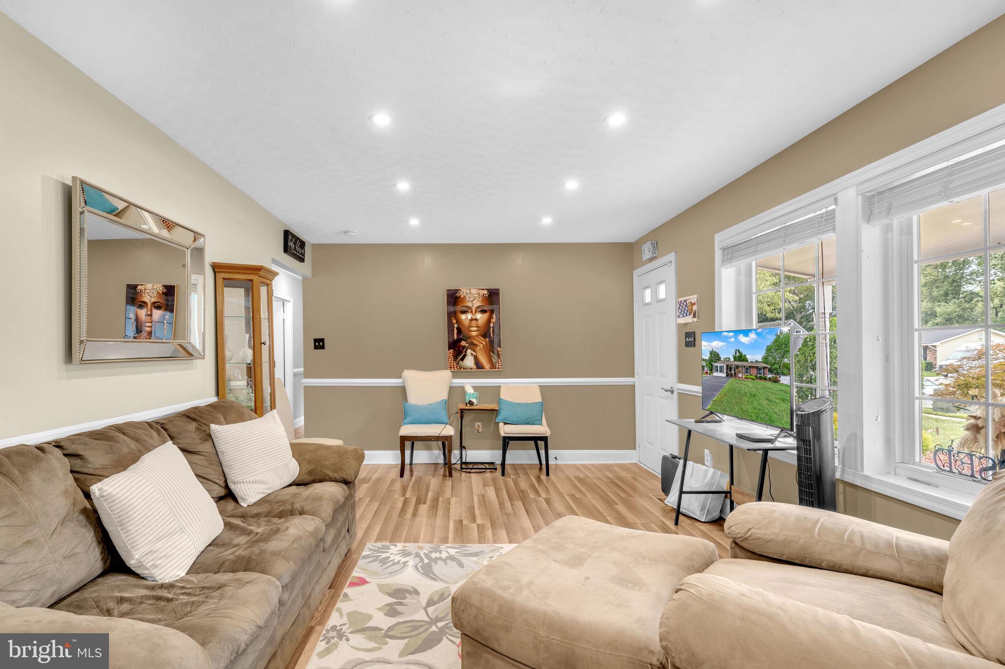 302 BARKSDALE AVENUE