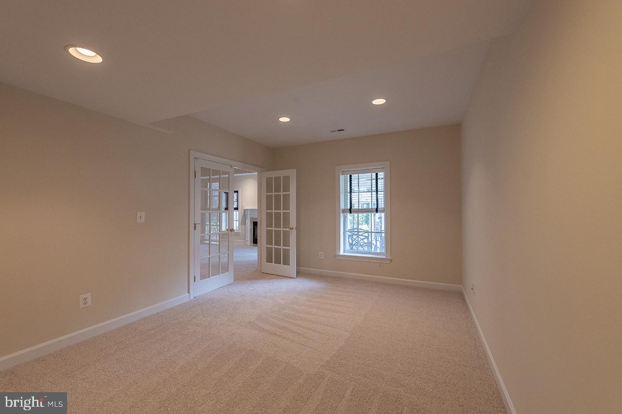 CHAPEL RIDGE - Residential