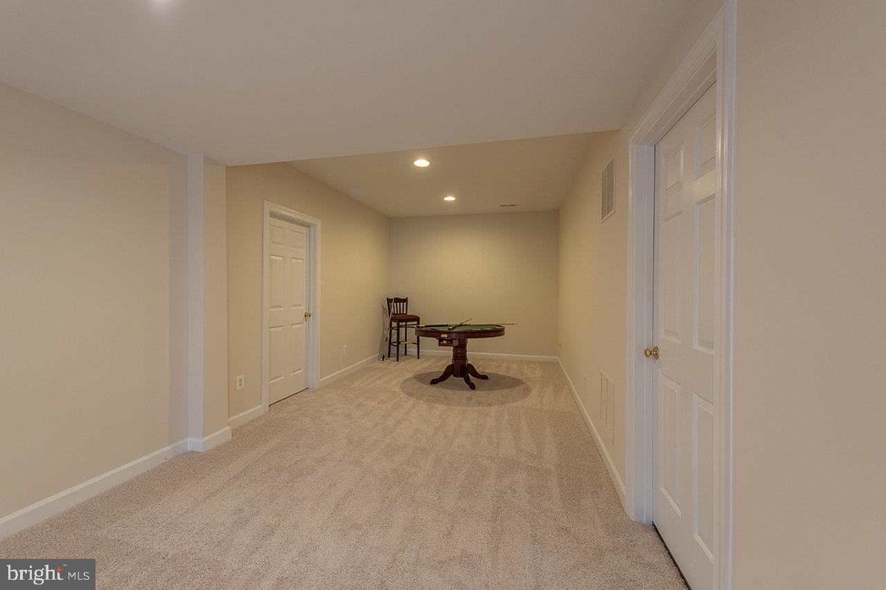 CHAPEL RIDGE - Residential