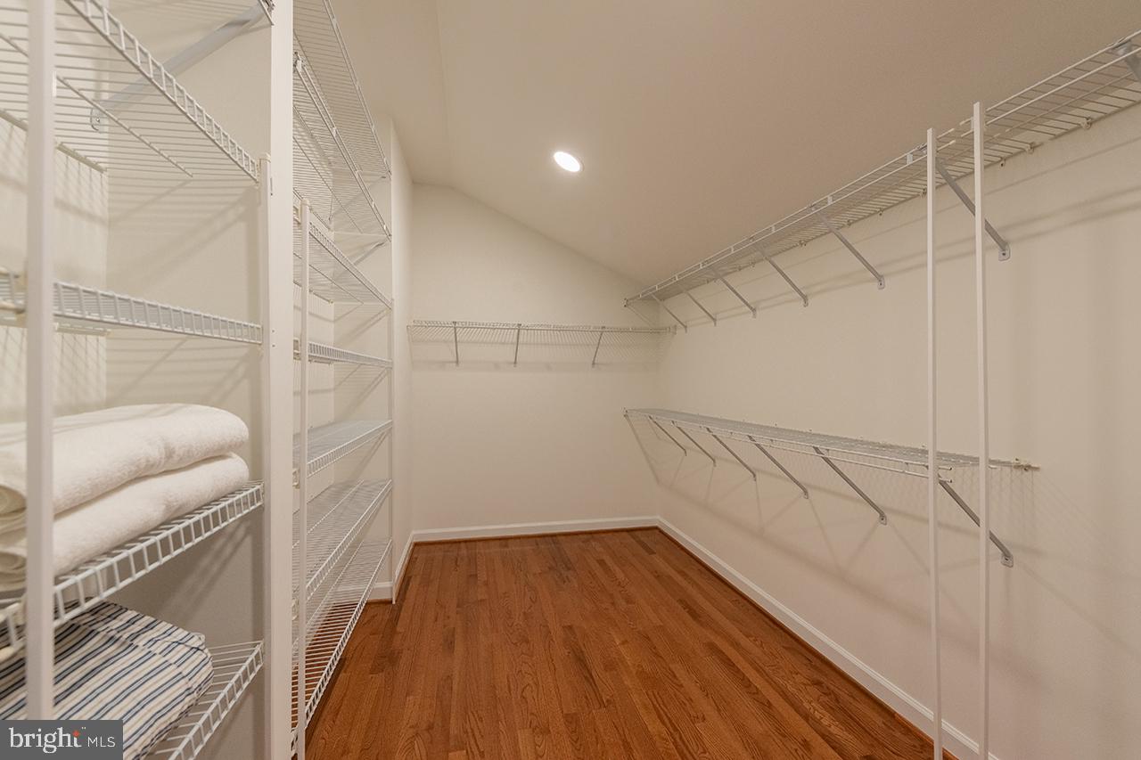 CHAPEL RIDGE - Residential