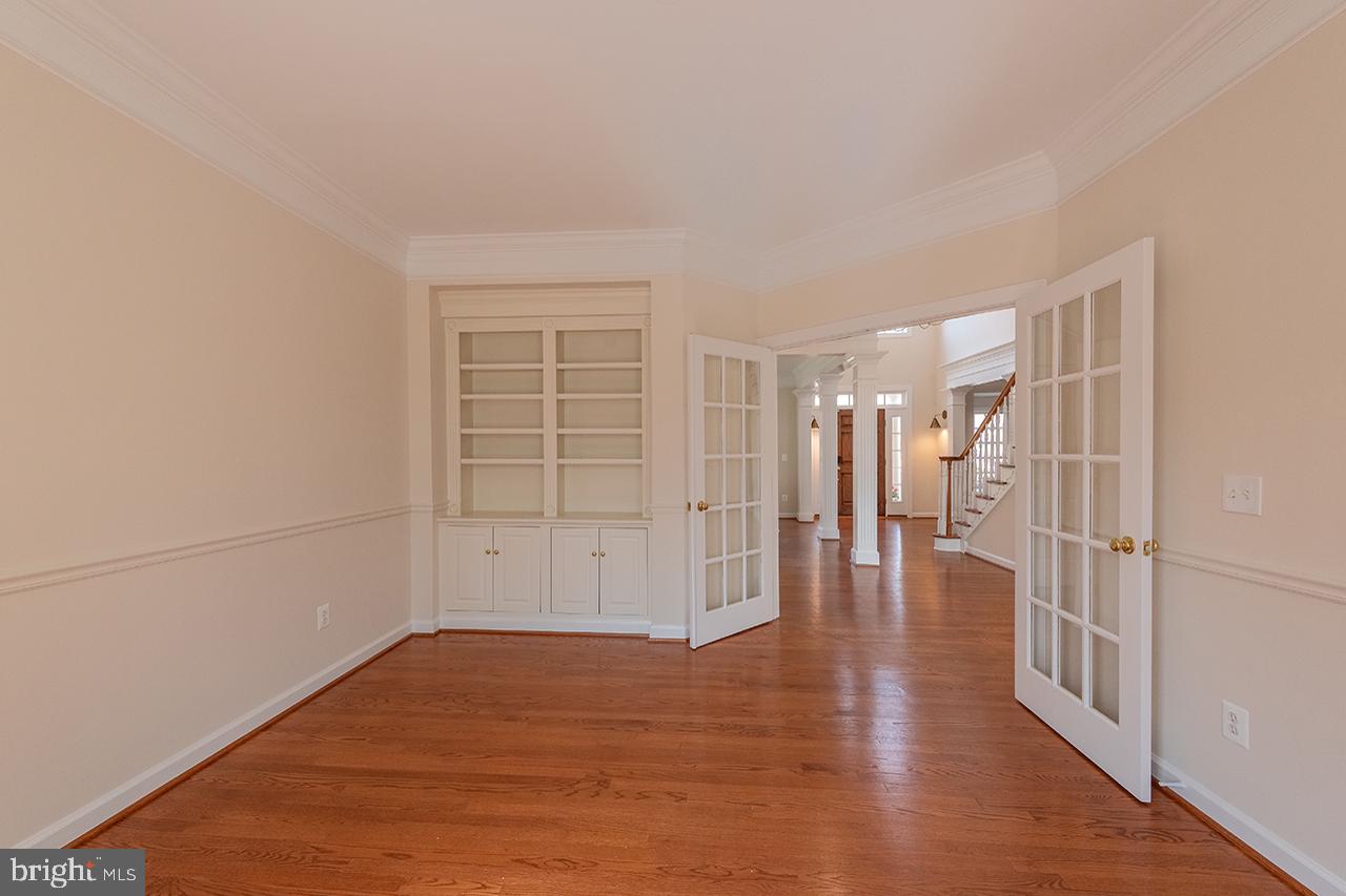 CHAPEL RIDGE - Residential