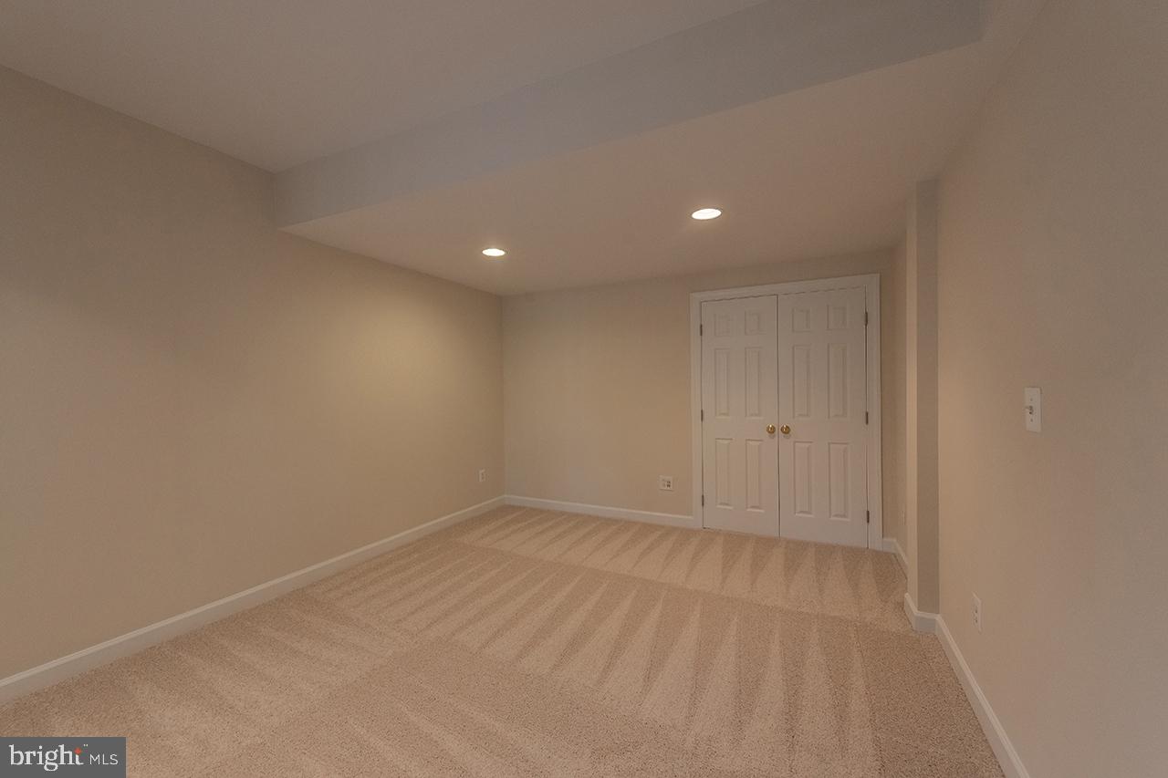 CHAPEL RIDGE - Residential