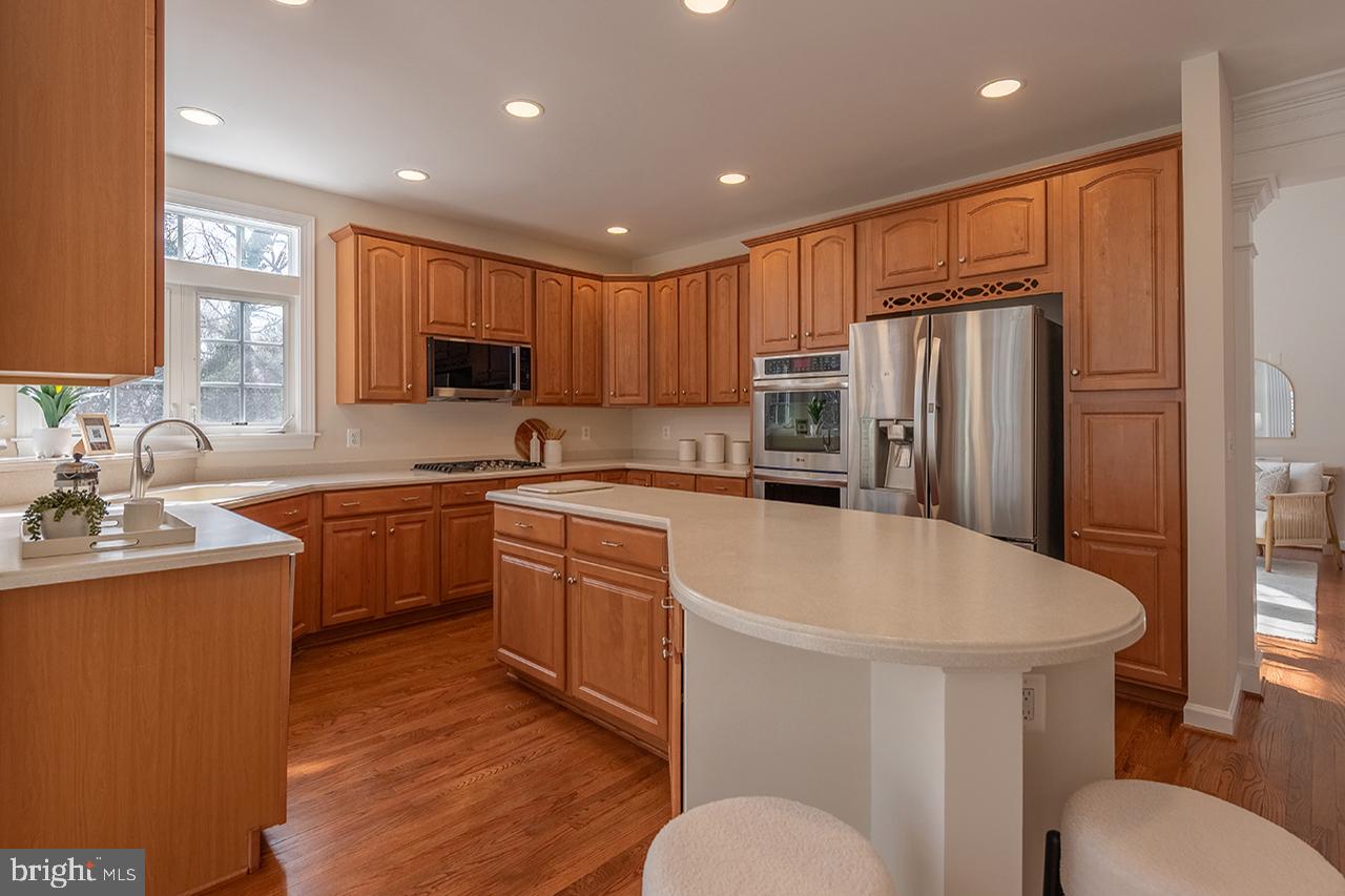 CHAPEL RIDGE - Residential