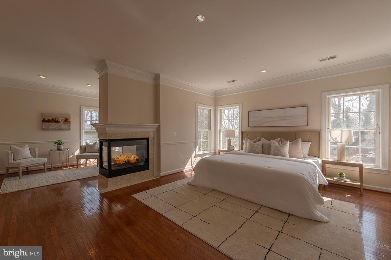 CHAPEL RIDGE - Residential