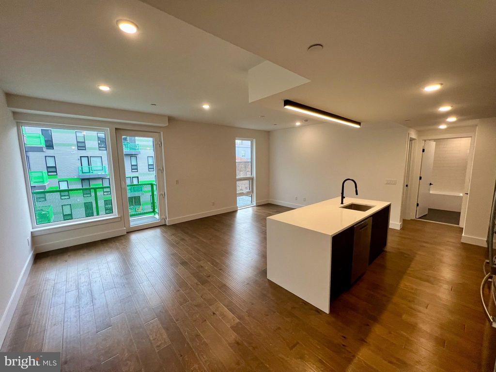 Photo of 1501 N 31st Street #418, PHILADELPHIA, PA 19121 (MLS # PAPH2571906)