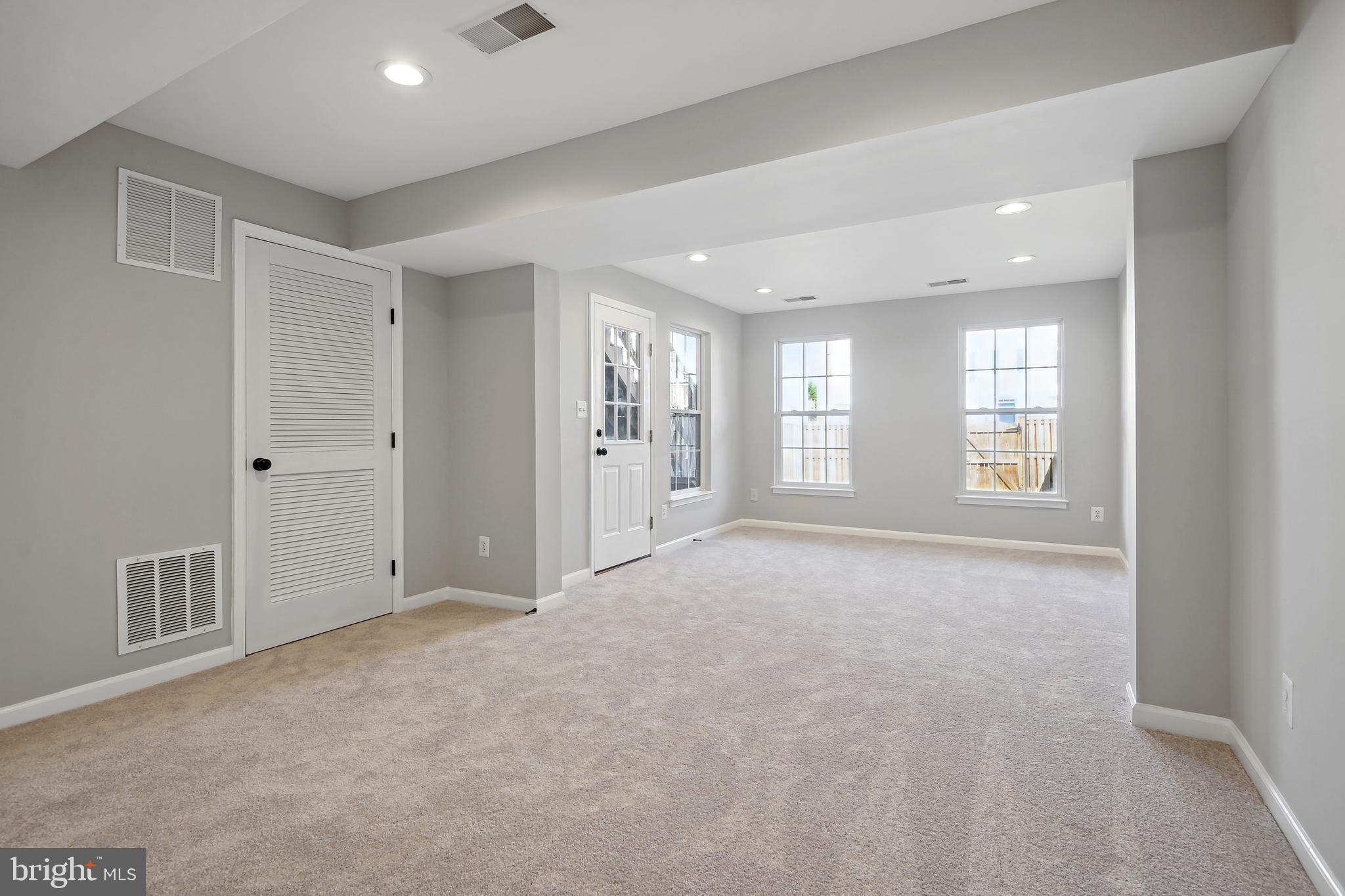 KIRKPATRICK FARMS - Residential