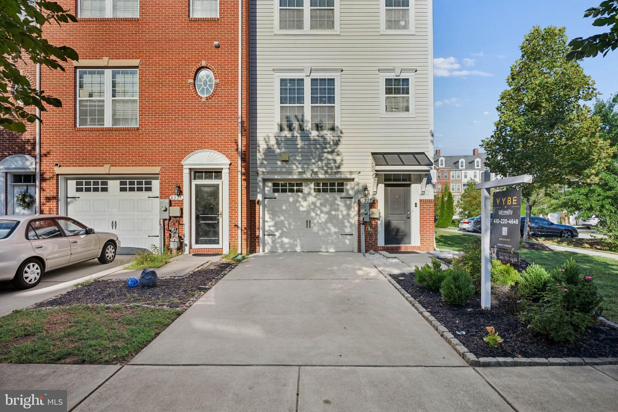 8227 WHITE STAR CROSSING